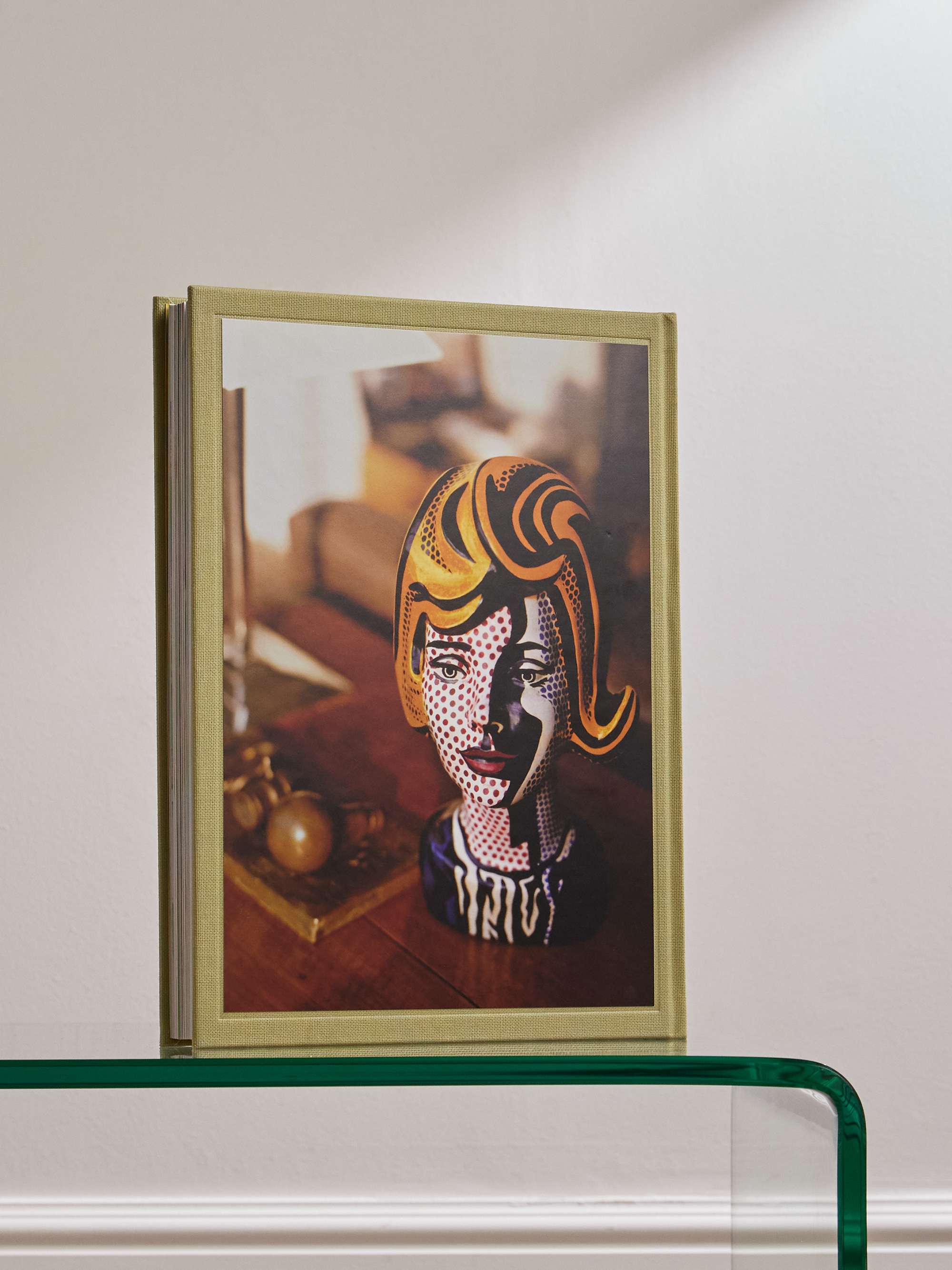 ASSOULINE Pop Art Style Hardcover Book