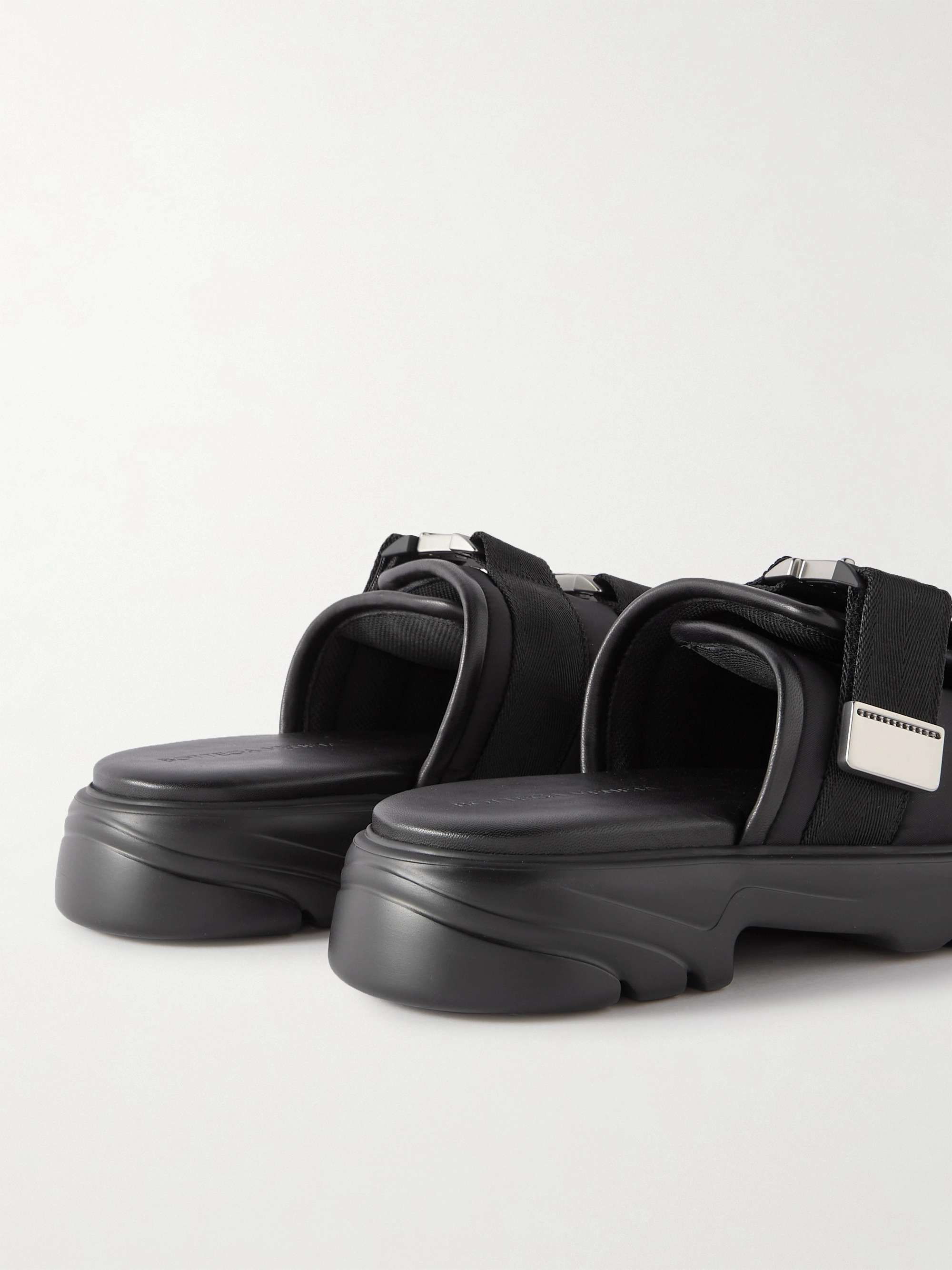 開店記念セール!】 BOTTEGA VENETA ボッテガ ドットフェザートリム