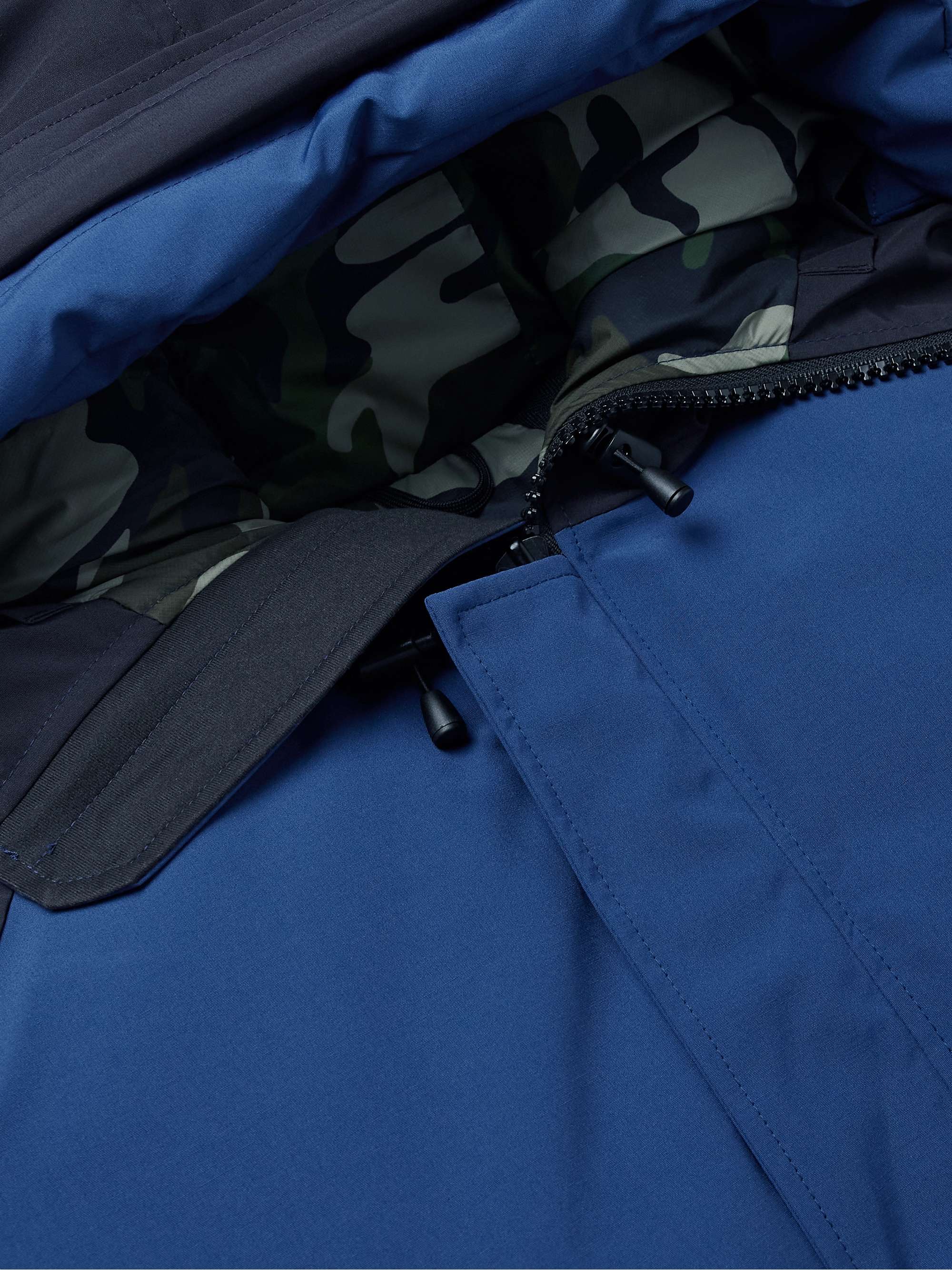 CANADA GOOSE Chilliwack Regeneration Arctic Tech® Hooded Down Jacket