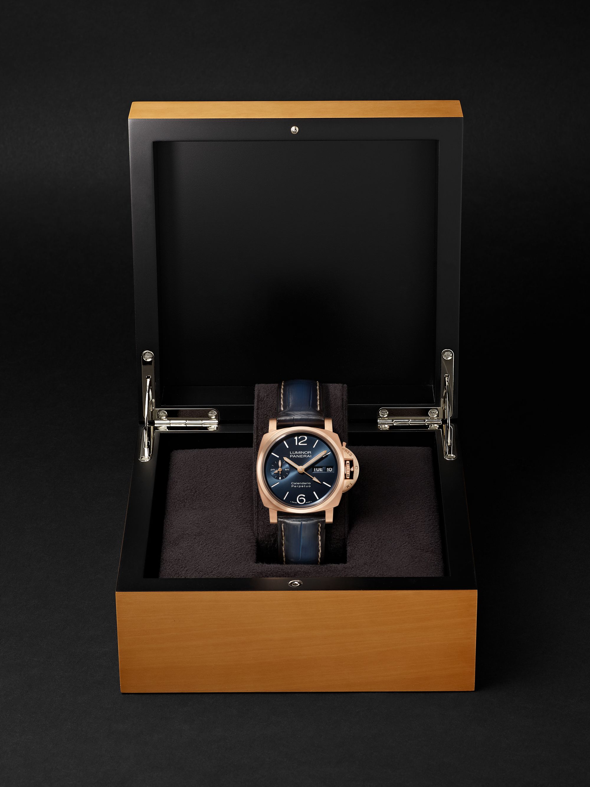 PANERAI Luminor Perpetual Calendar Automatic 44mm Goldtech and Alligator Watch, Ref. No. PAM00742