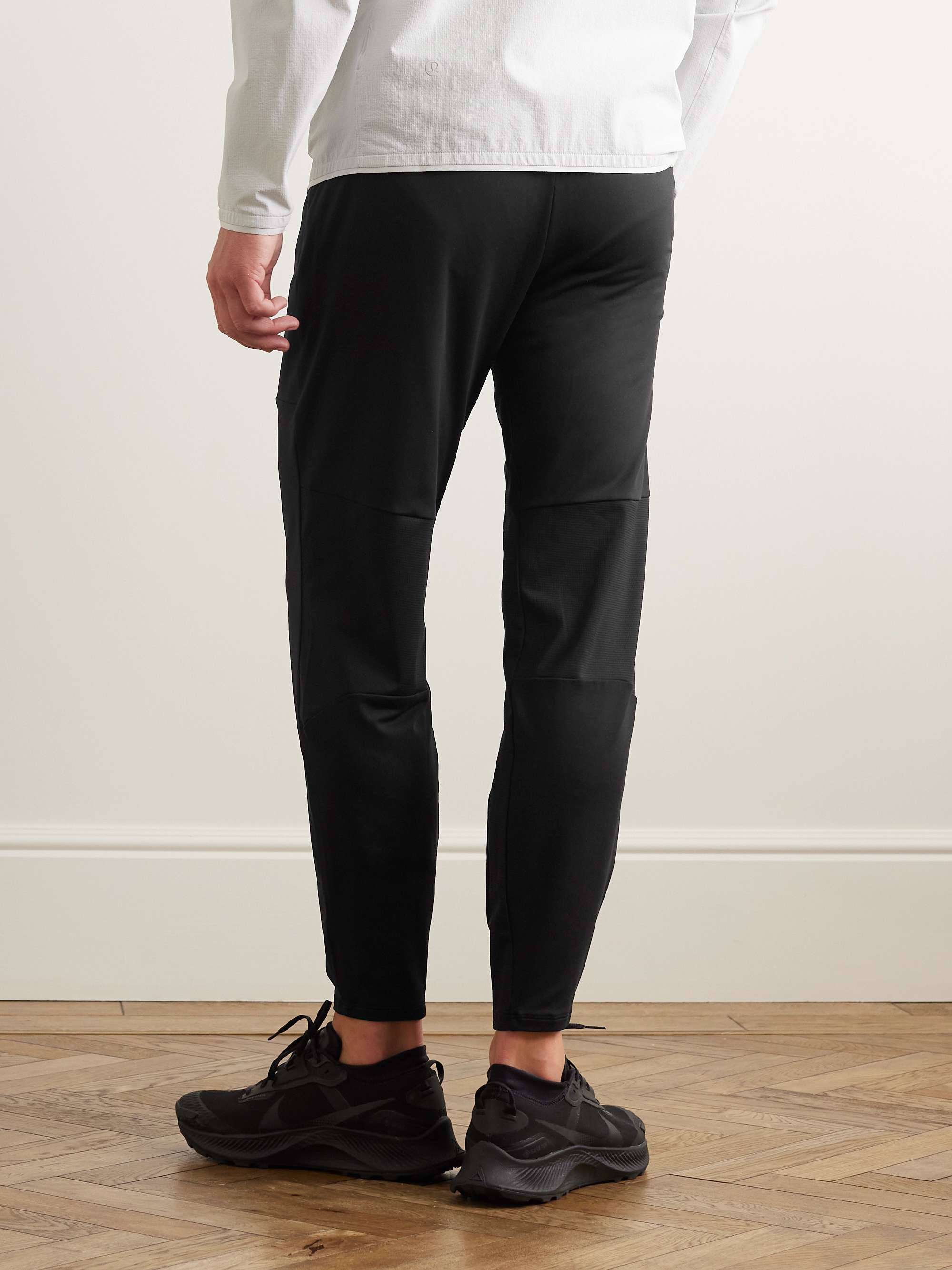 LULULEMON 