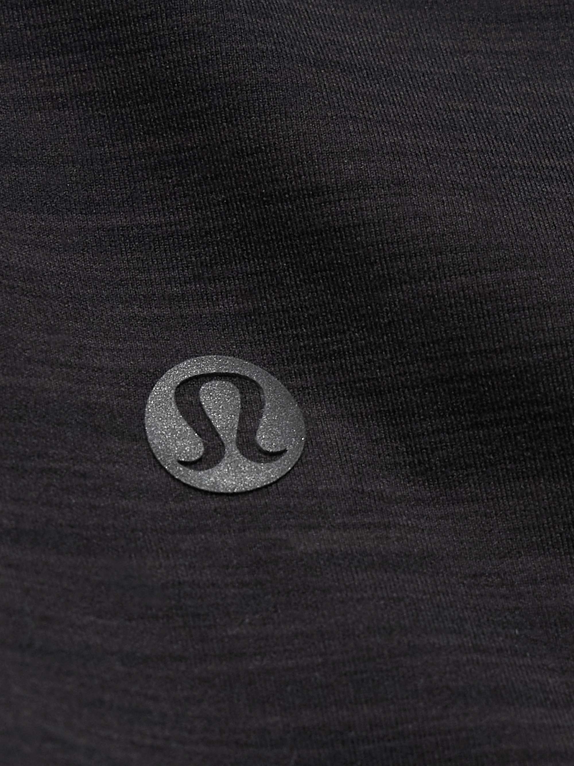 LULULEMON 