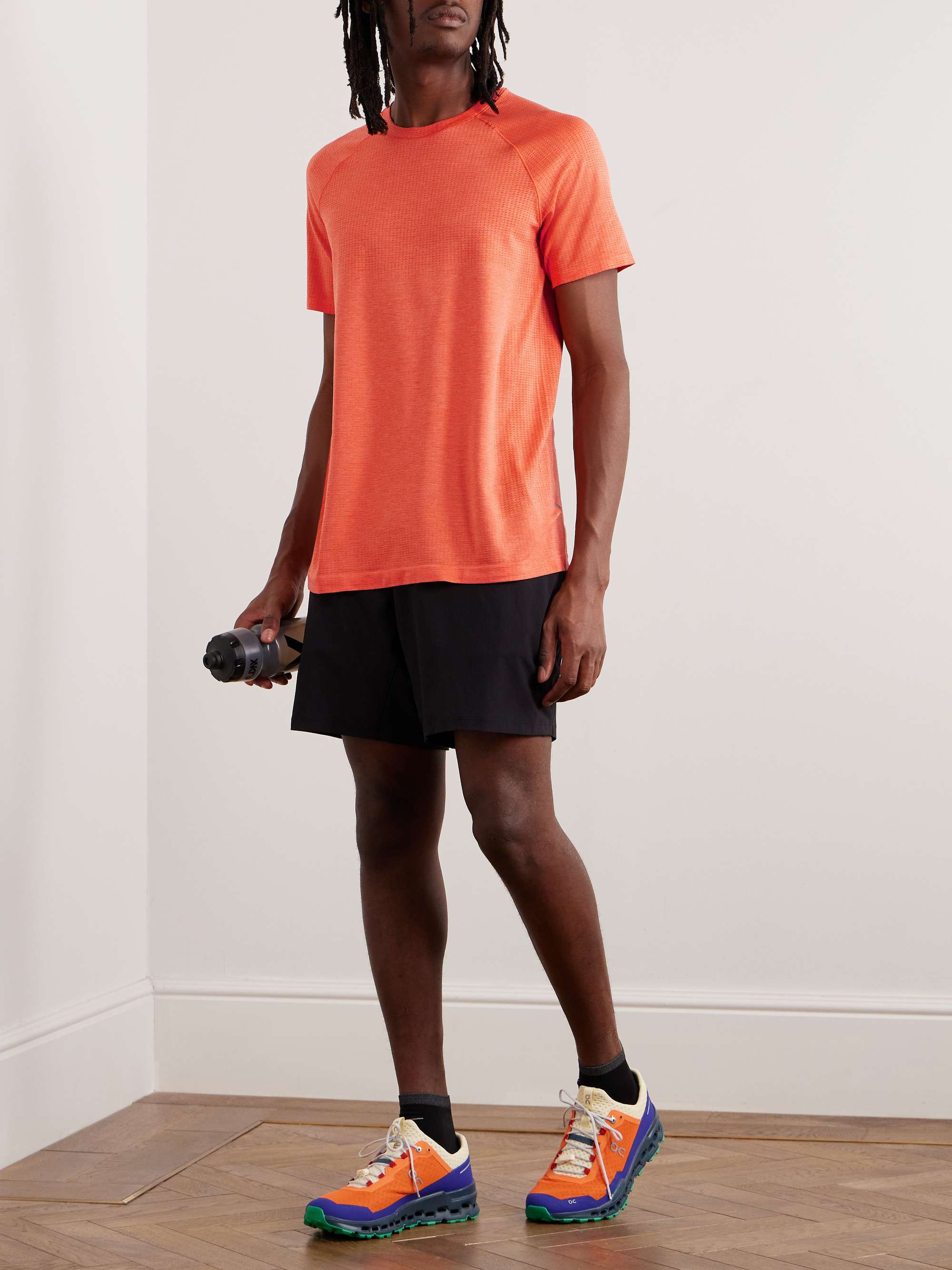 LULULEMON 