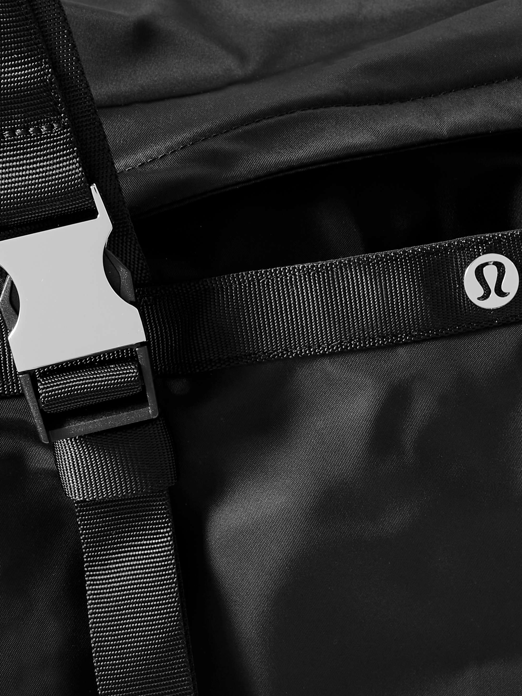 LULULEMON Wunderlust Shell Duffle Bag