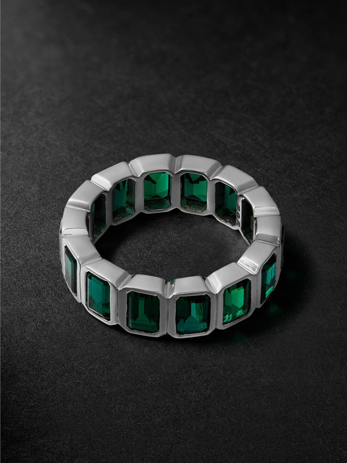 42 SUNS 14-Karat White Gold Emerald Eternity Ring - Men | Thumbnail 4