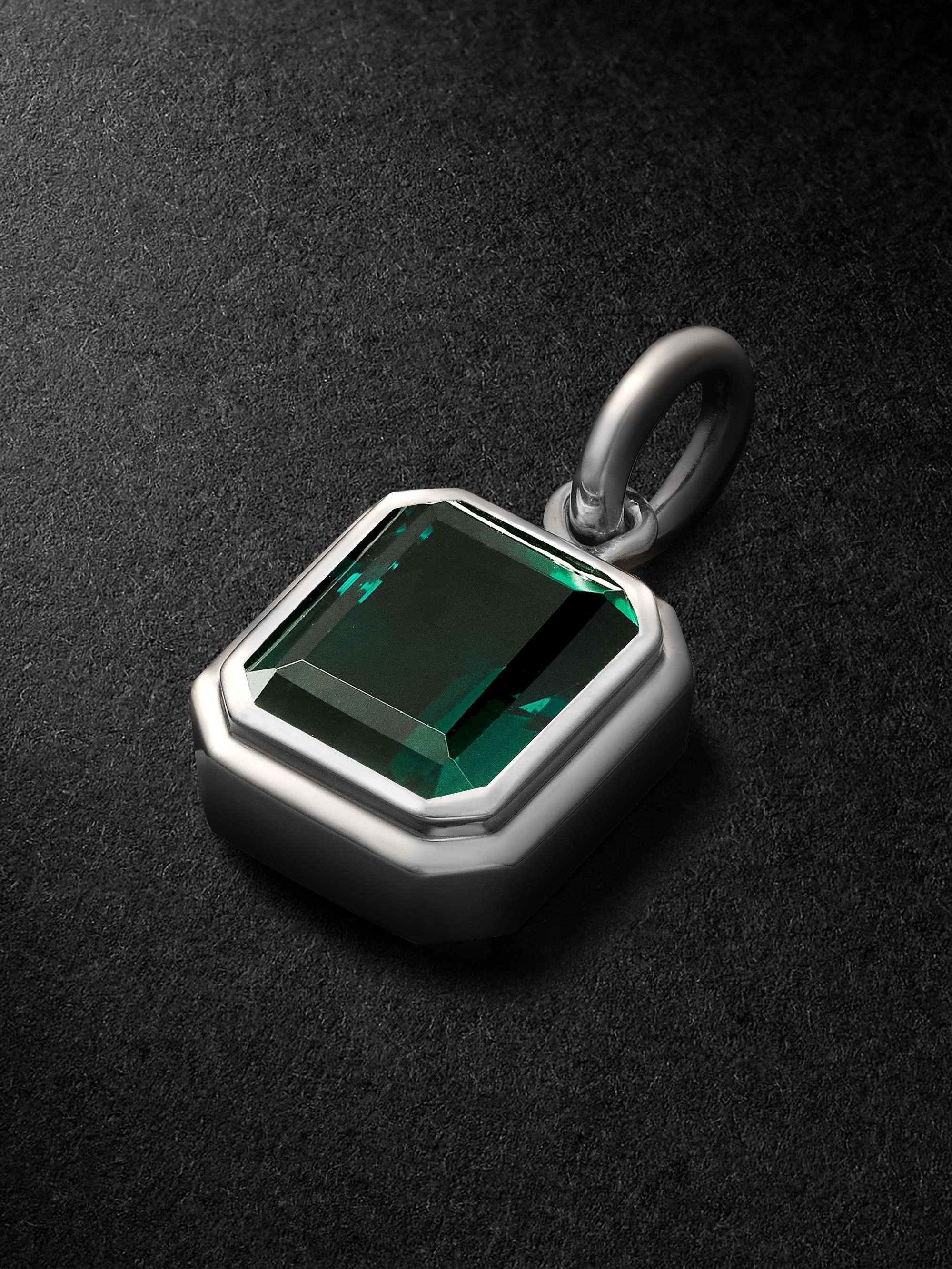 42 SUNS Large 14-Karat White Gold Emerald Pendant Necklace