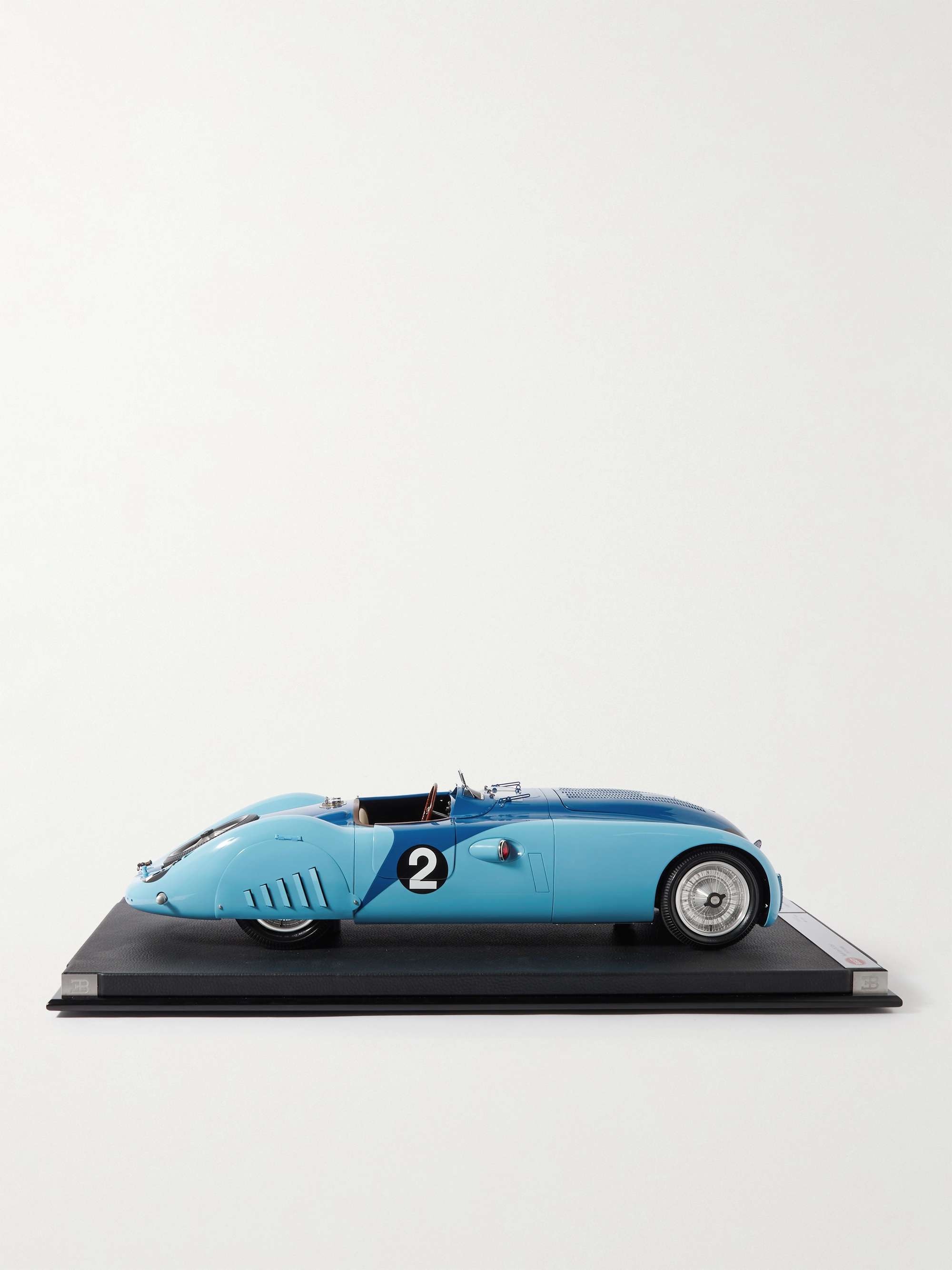 AMALGAM COLLECTION Bugatti Type 57G Tank 1.8 Model Car