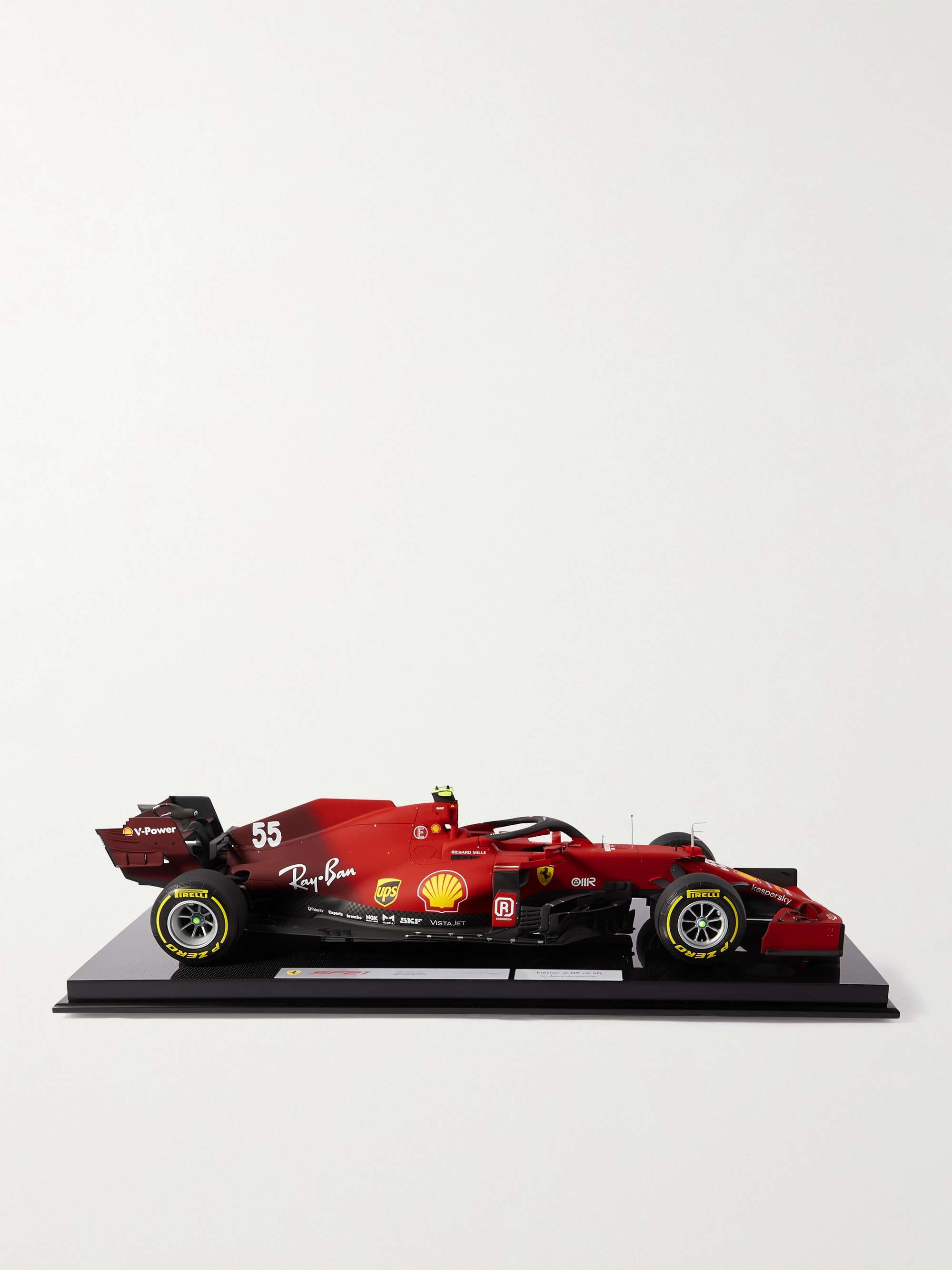 AMALGAM COLLECTION نموذج سيارة Ferrari SF21 بمقاس 1:8