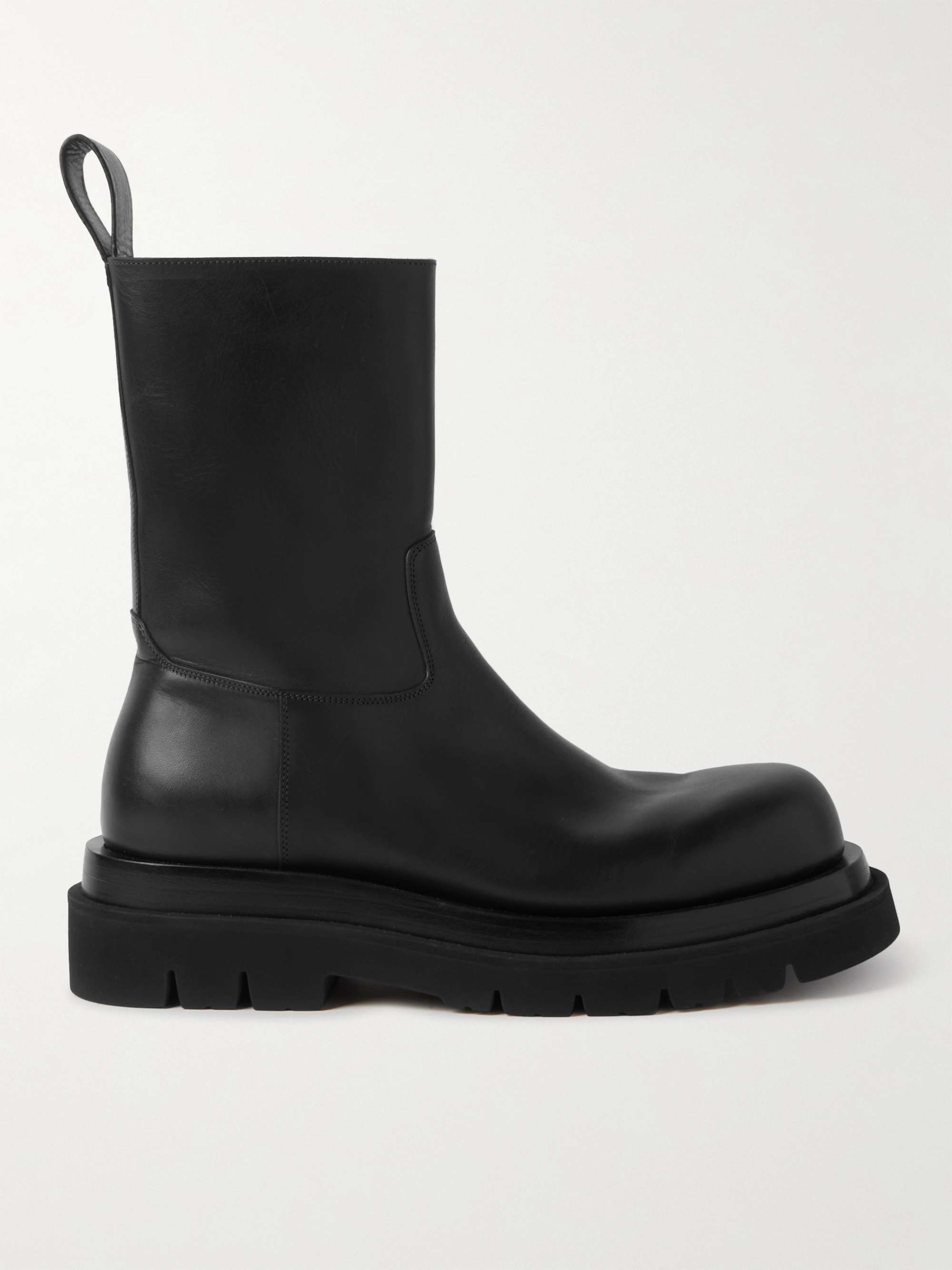 BOTTEGA VENETA Puddle Leather Chelsea Boots for Men | MR PORTER