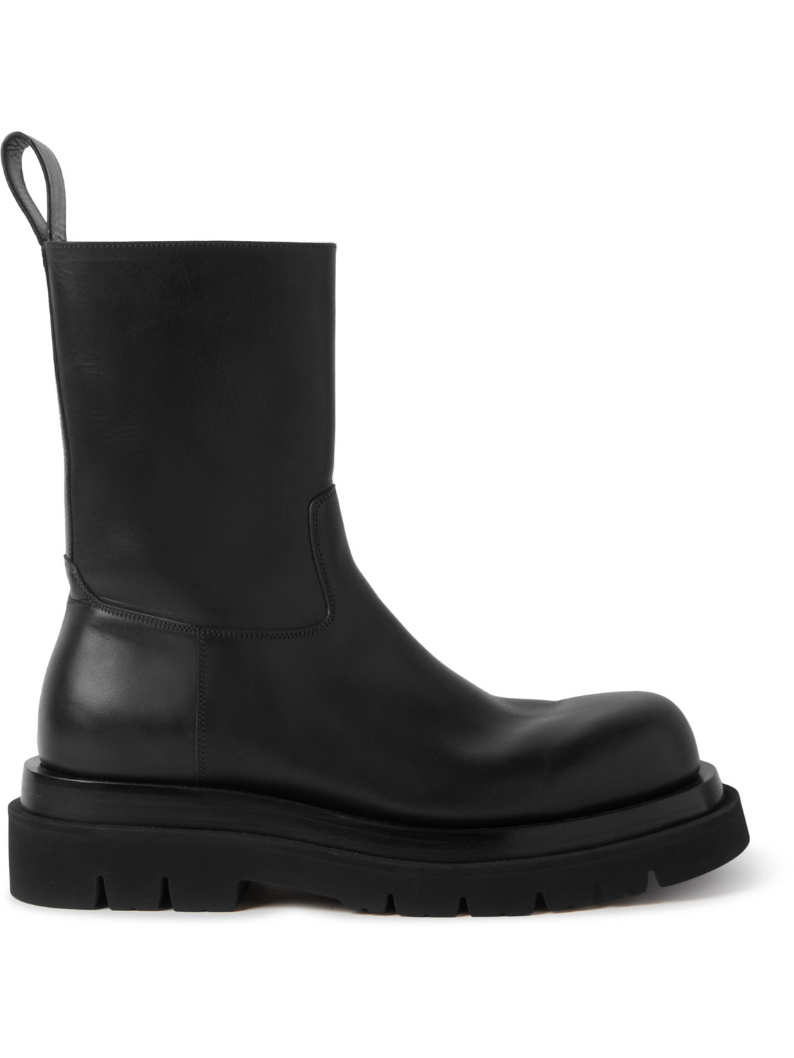 Bottega Veneta Puddle Leather Chelsea Boots In Black