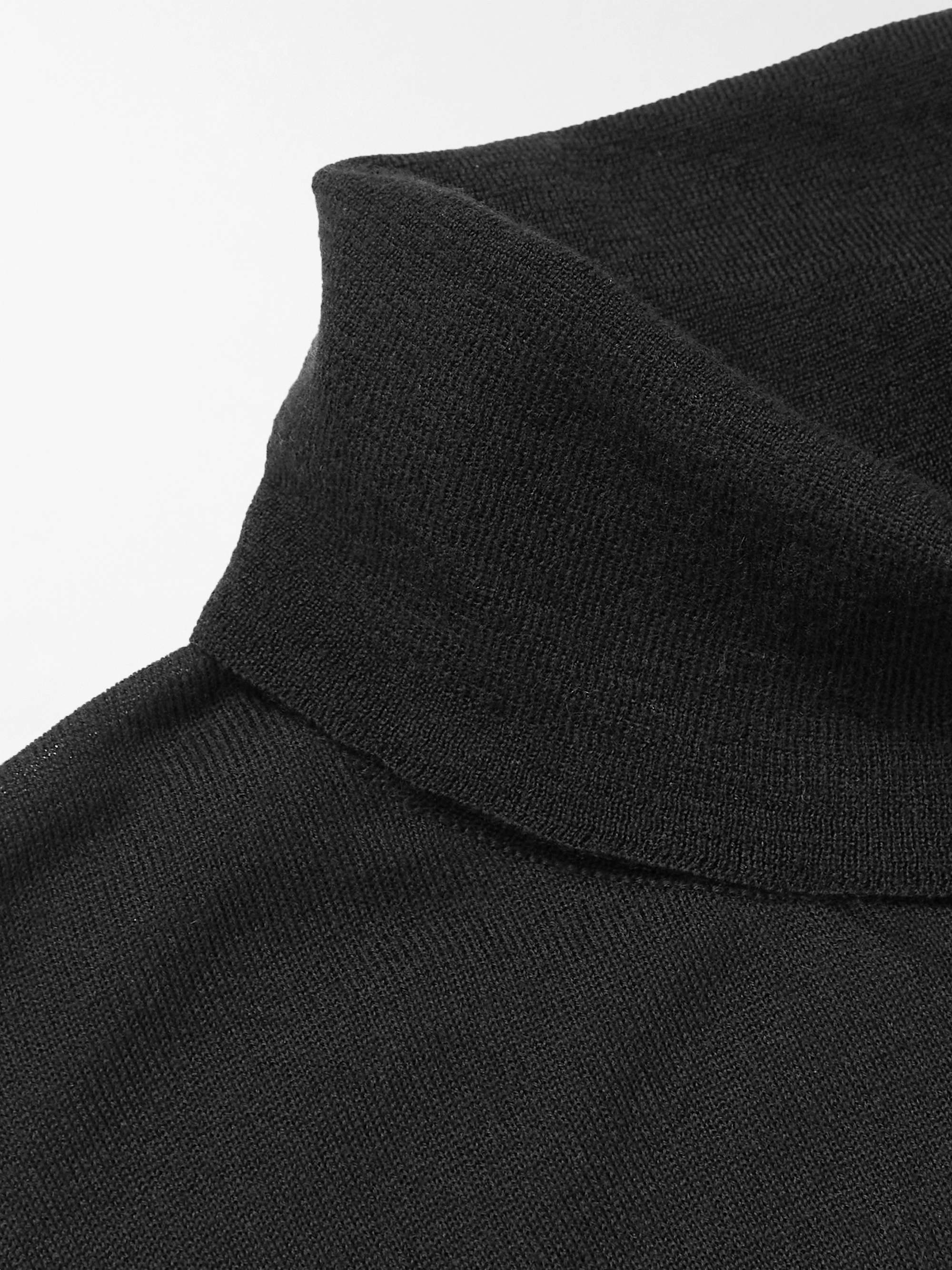 KINGSMAN Cashmere Rollneck Sweater