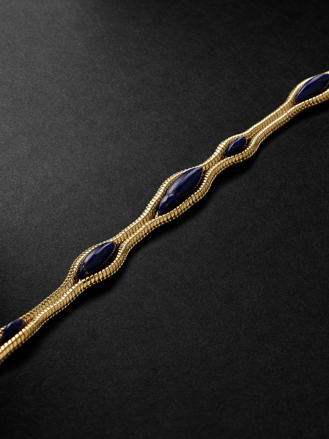 Shop Fernando Jorge Fluid 18-karat Gold Lapis Lazuli Bracelet In Blue