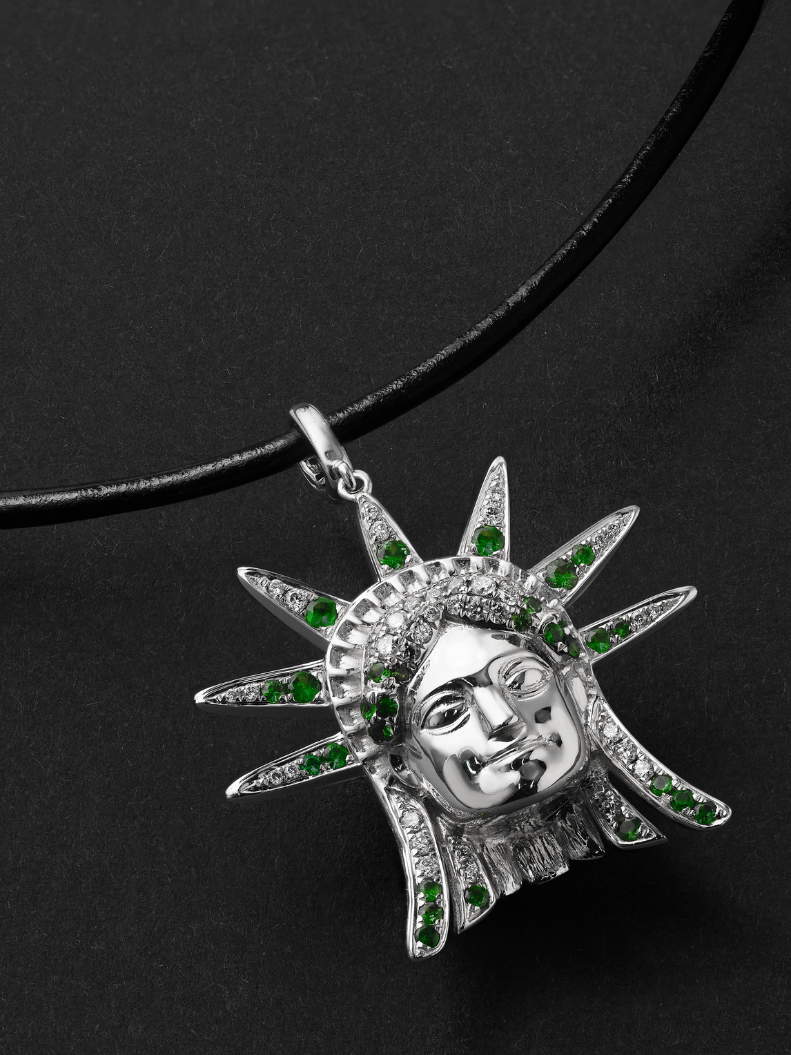  Annoushka - Statue Of Liberty 18-karat White Gold, Diamond And Tsavorite Pendant Necklace - Men - Silver 