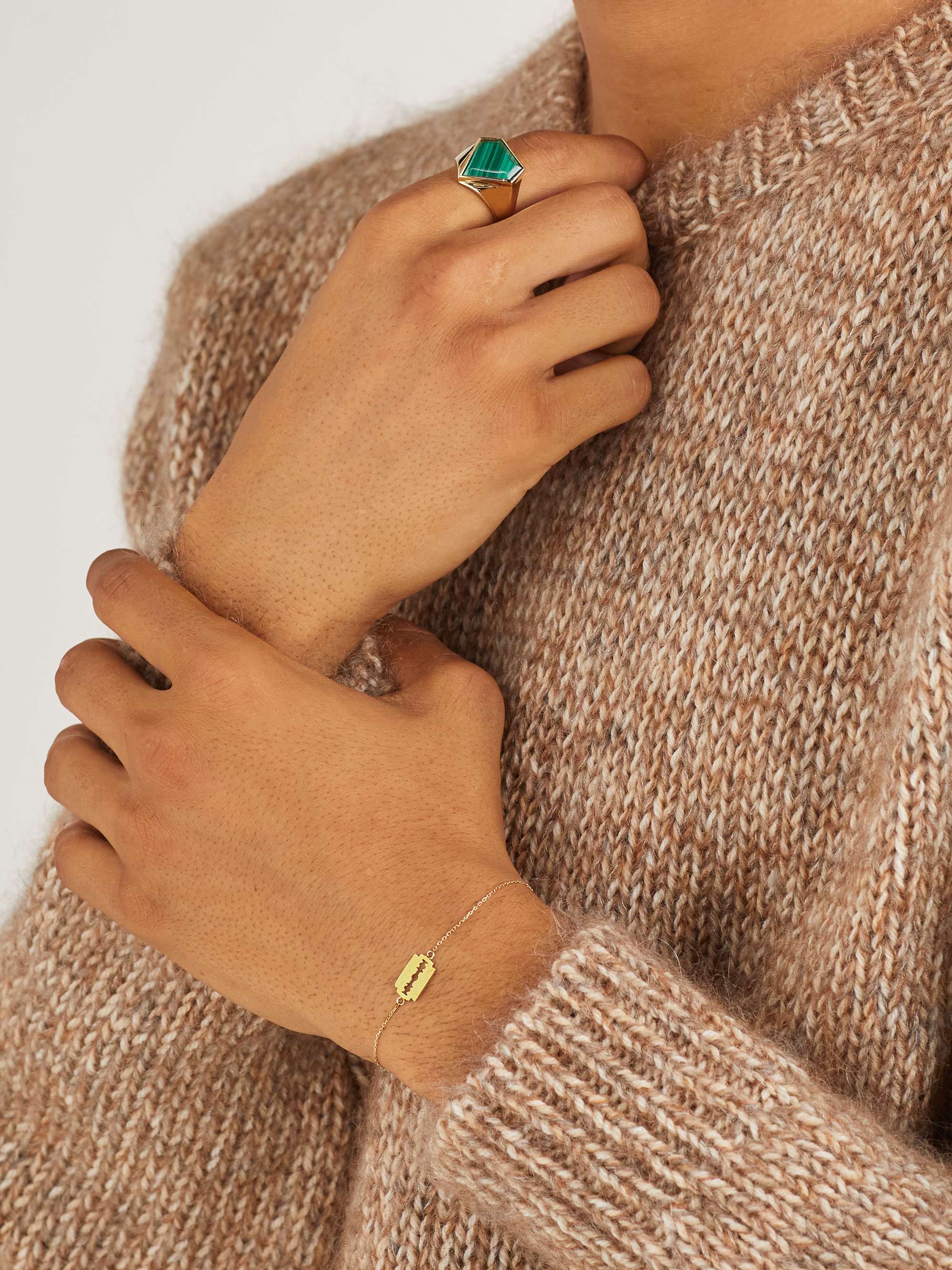 MATEO Mini Razor Blade Gold Bracelet
