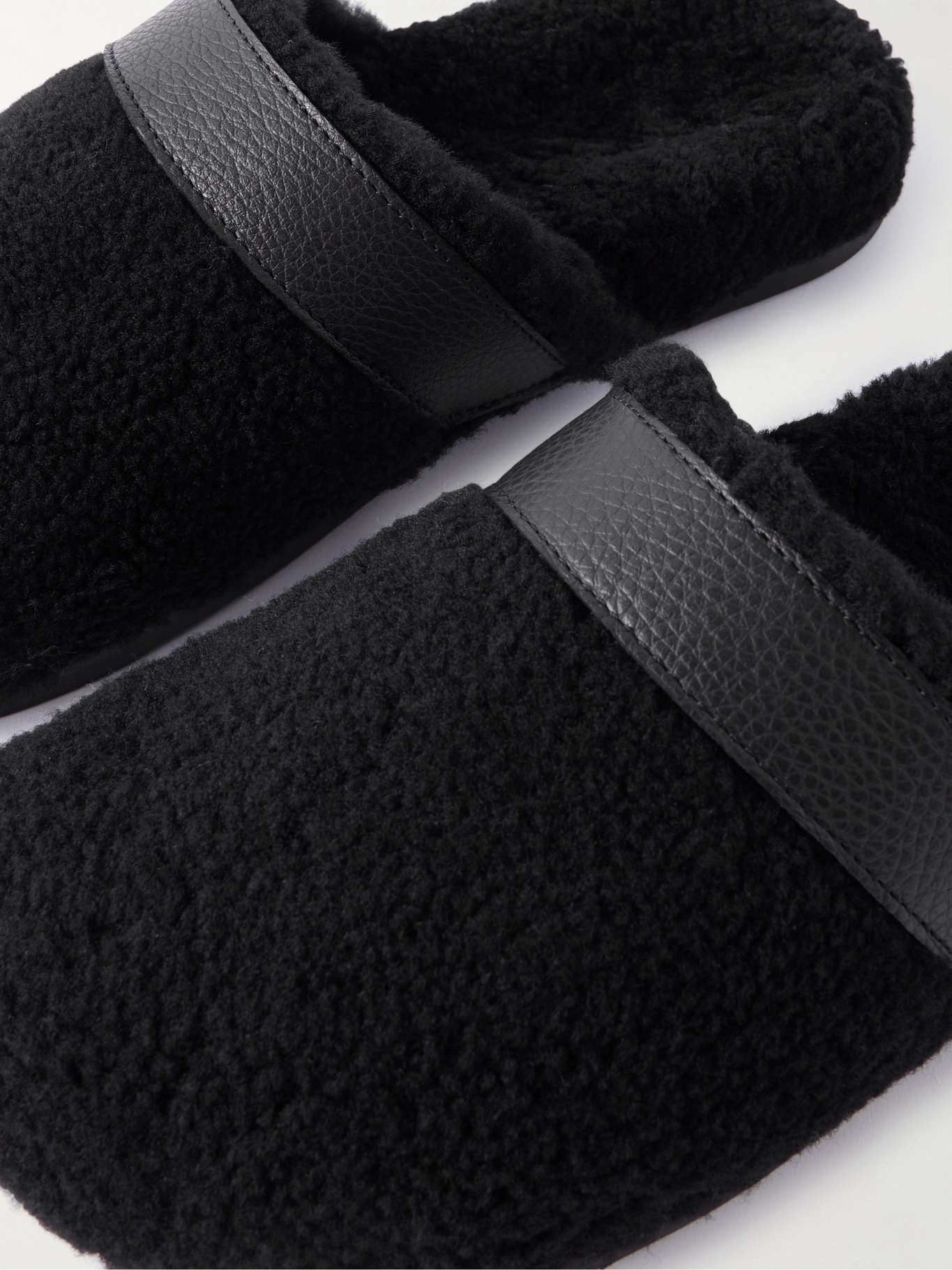 mens slippers mr price