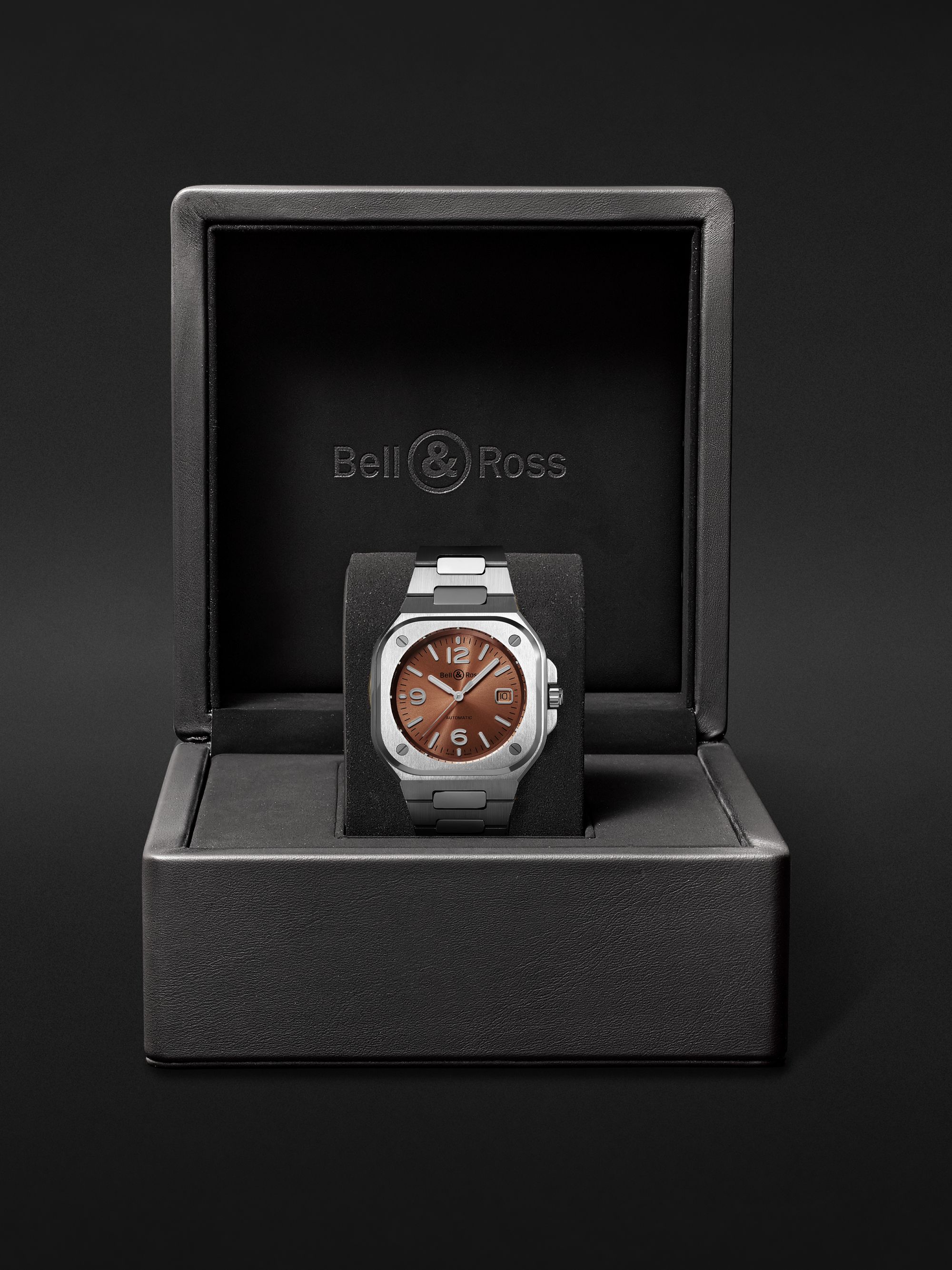 BELL & ROSS ساعة BR 05 أوتوماتيكية الحركة بقُطر 40 مم من الفولاذ المقاوم للصدأ، الرقم المرجعي BR05A-BL-ST/SST