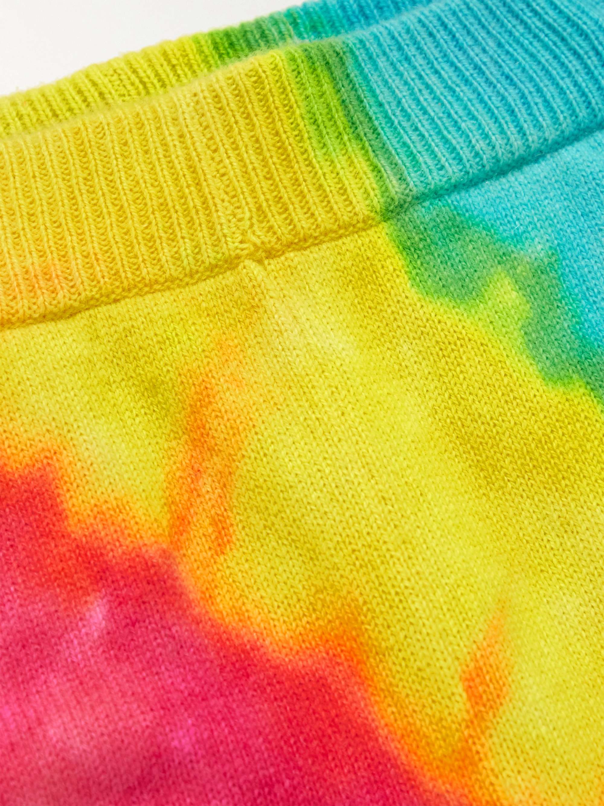 THE ELDER STATESMAN Rainbow Void Tie-Dyed Cashmere Sweatpants