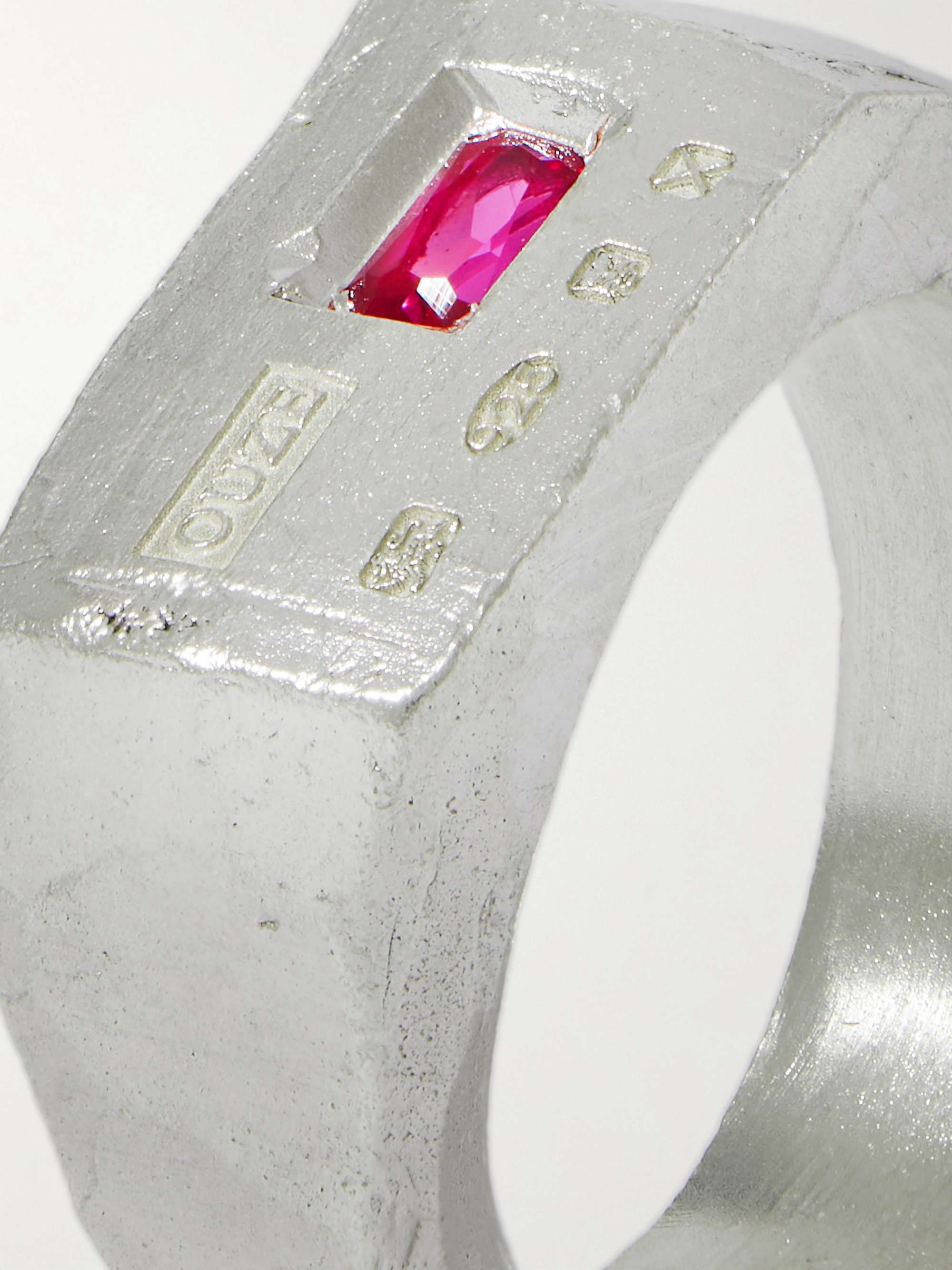THE OUZE Sterling Silver Laboratory-Grown Ruby Signet Ring