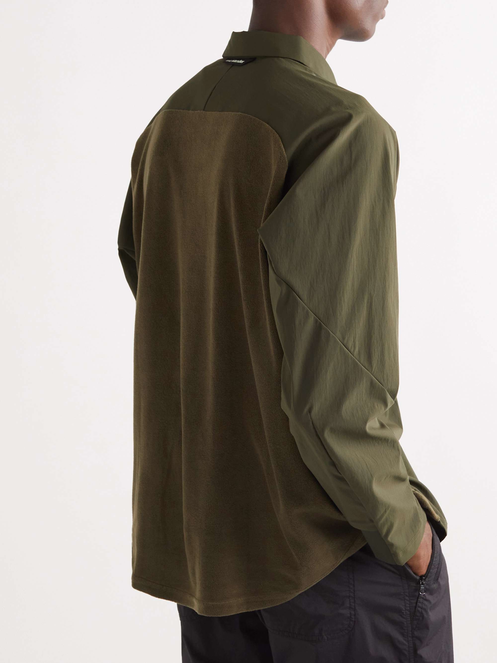 AND WANDER Stetch-Shell Shirt