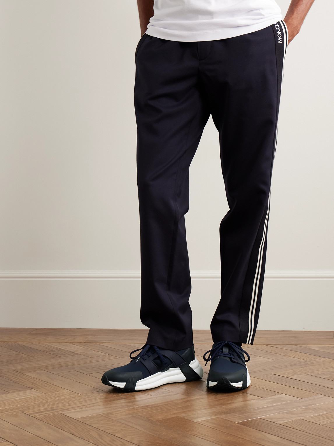 Moncler Lunarove Low-top Sneakers In Blue