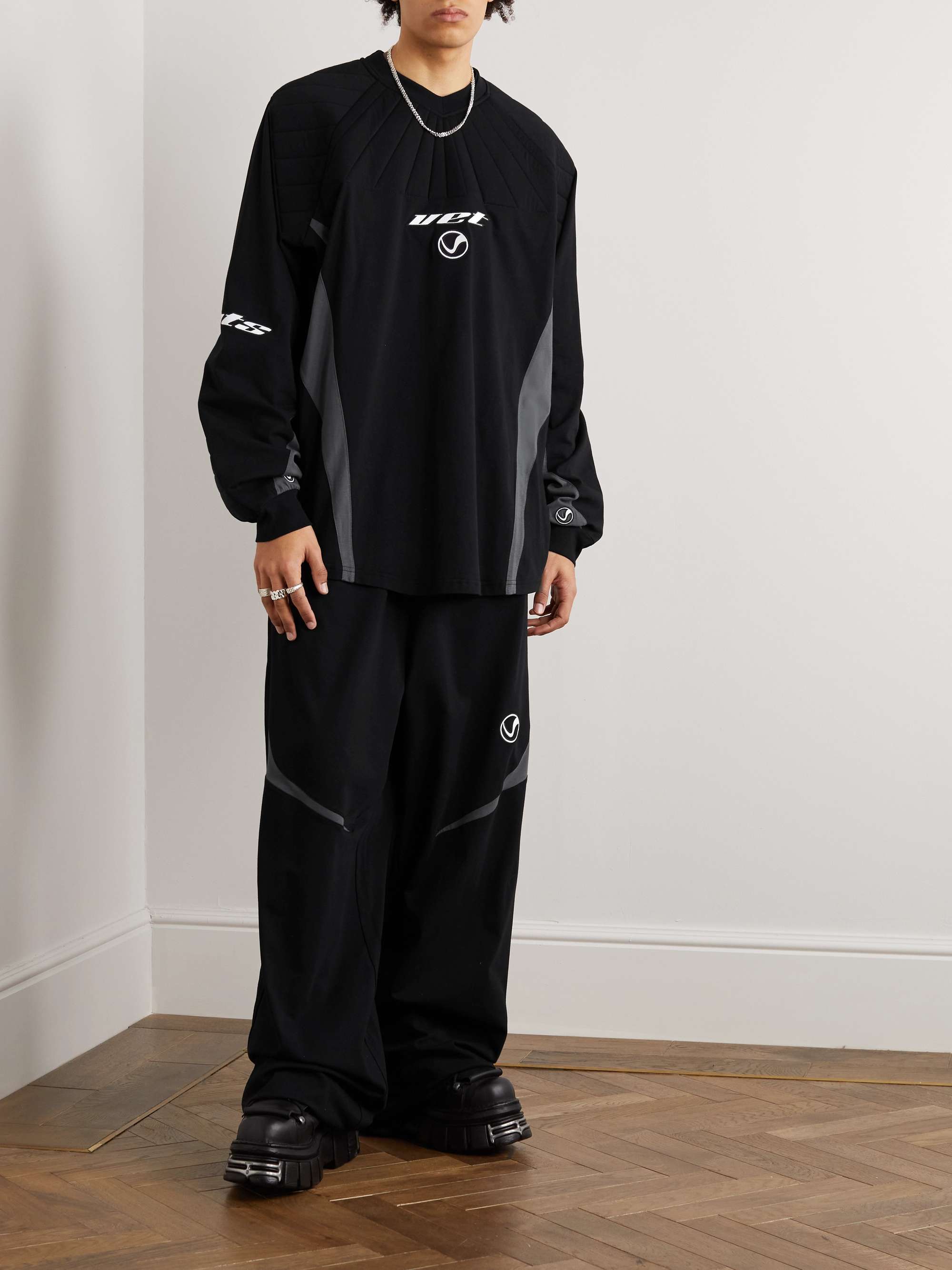 VETEMENTS Oversized Logo-Appliquéd Padded Cotton-Jersey Sweatshirt