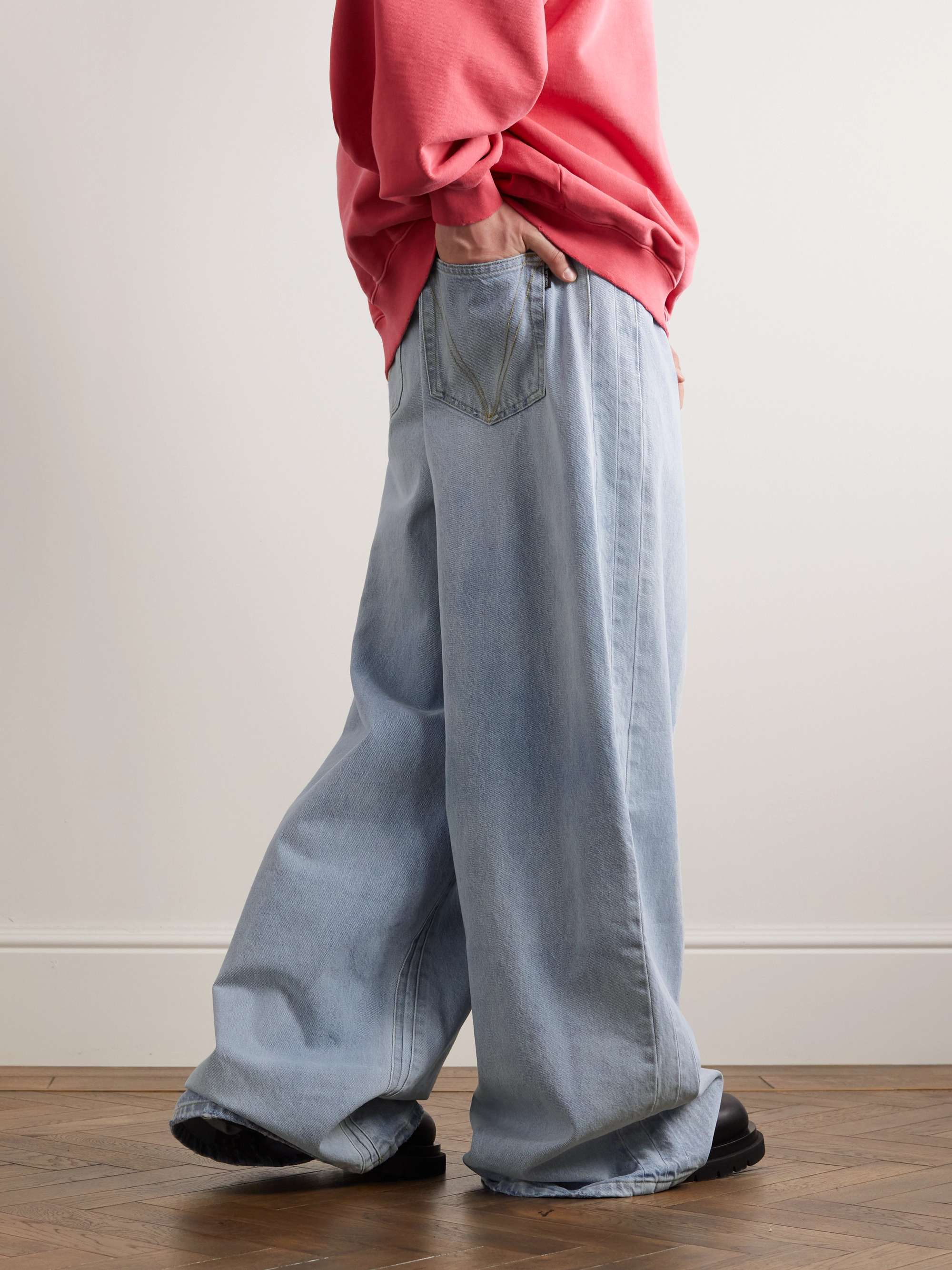 VETEMENTS Wide-Leg Jeans