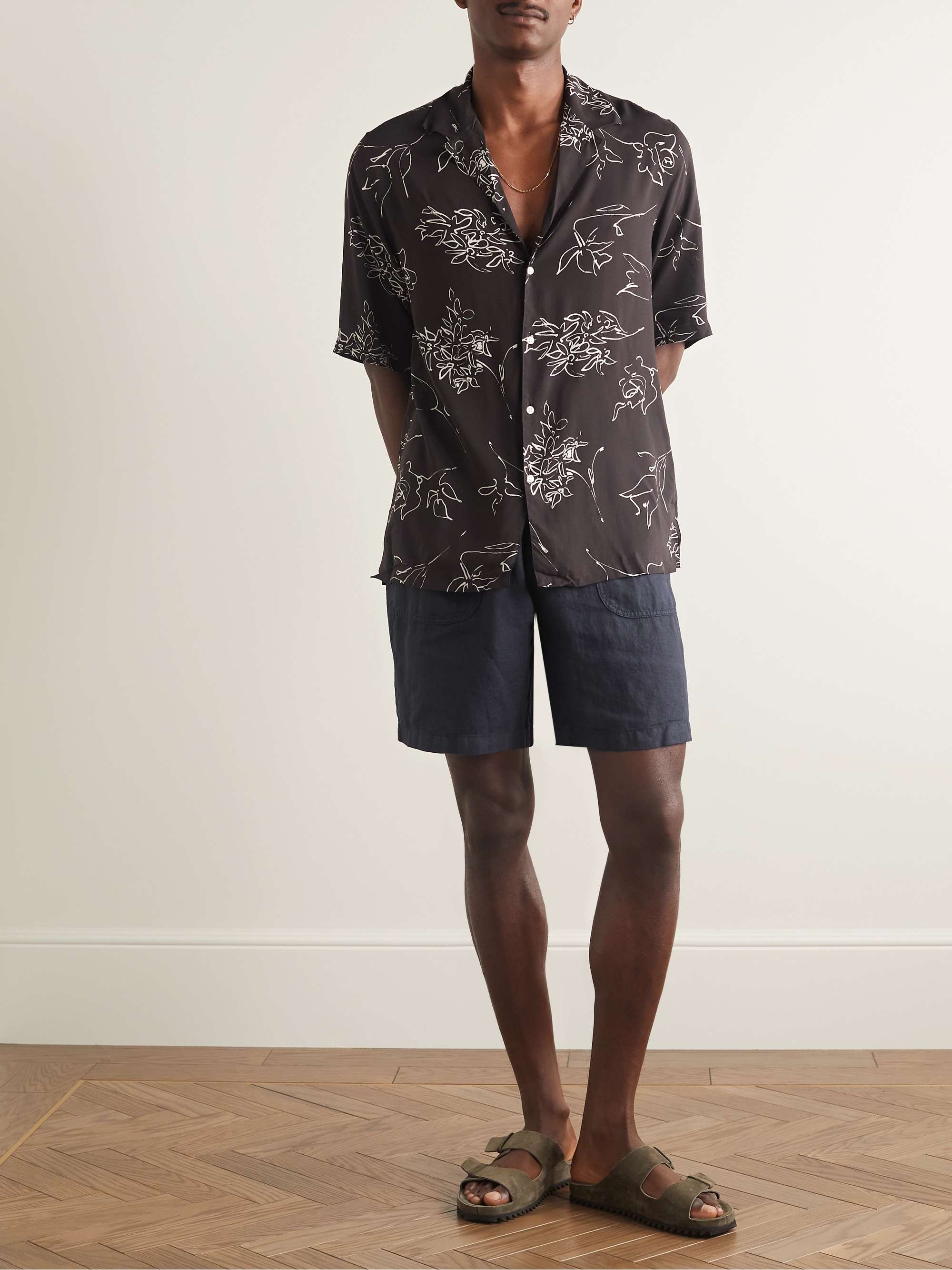 ALTEA Fatigue Straight-Leg Linen Bermuda Shorts