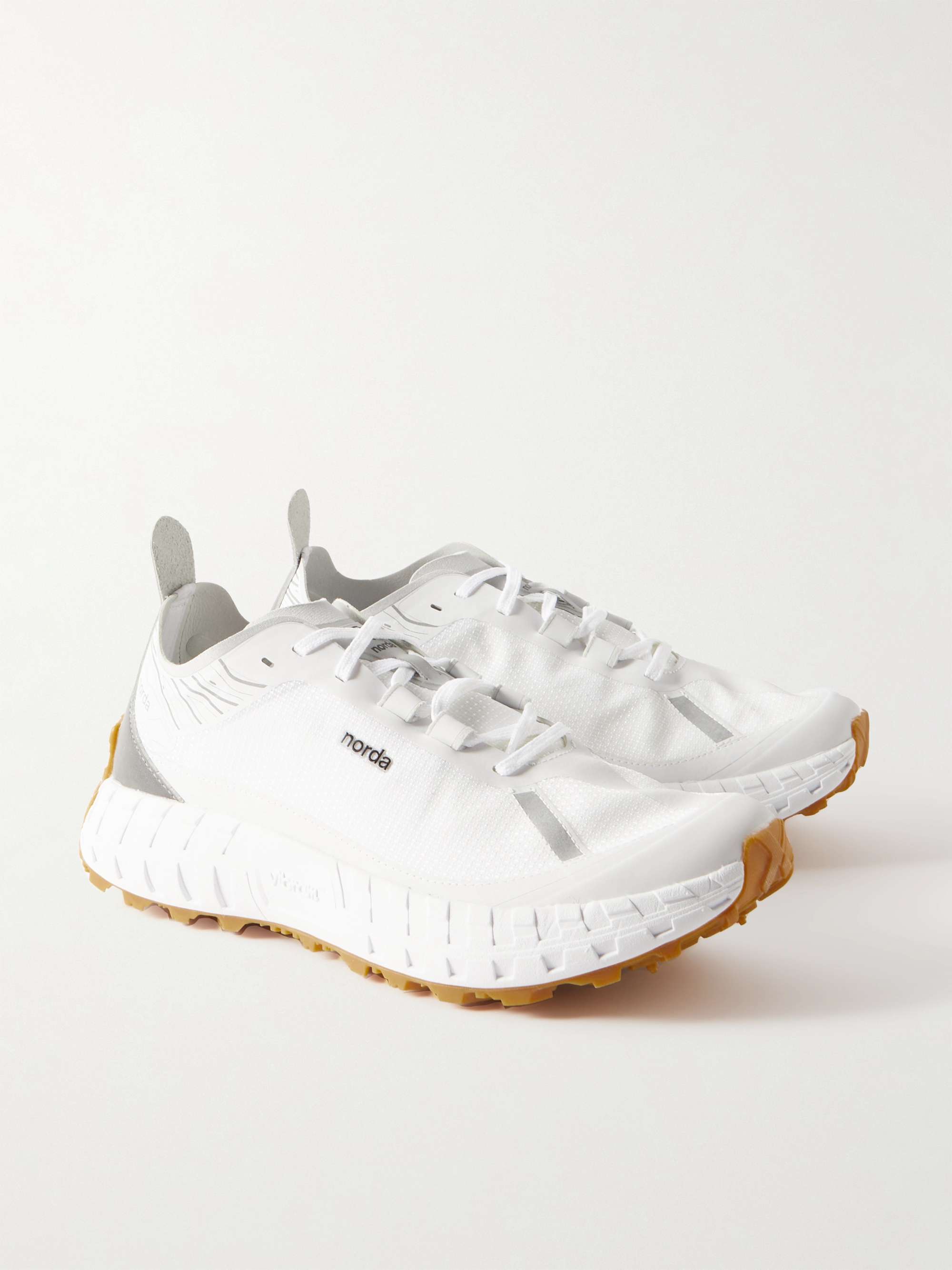 NORDA 001 Mesh Running Sneakers