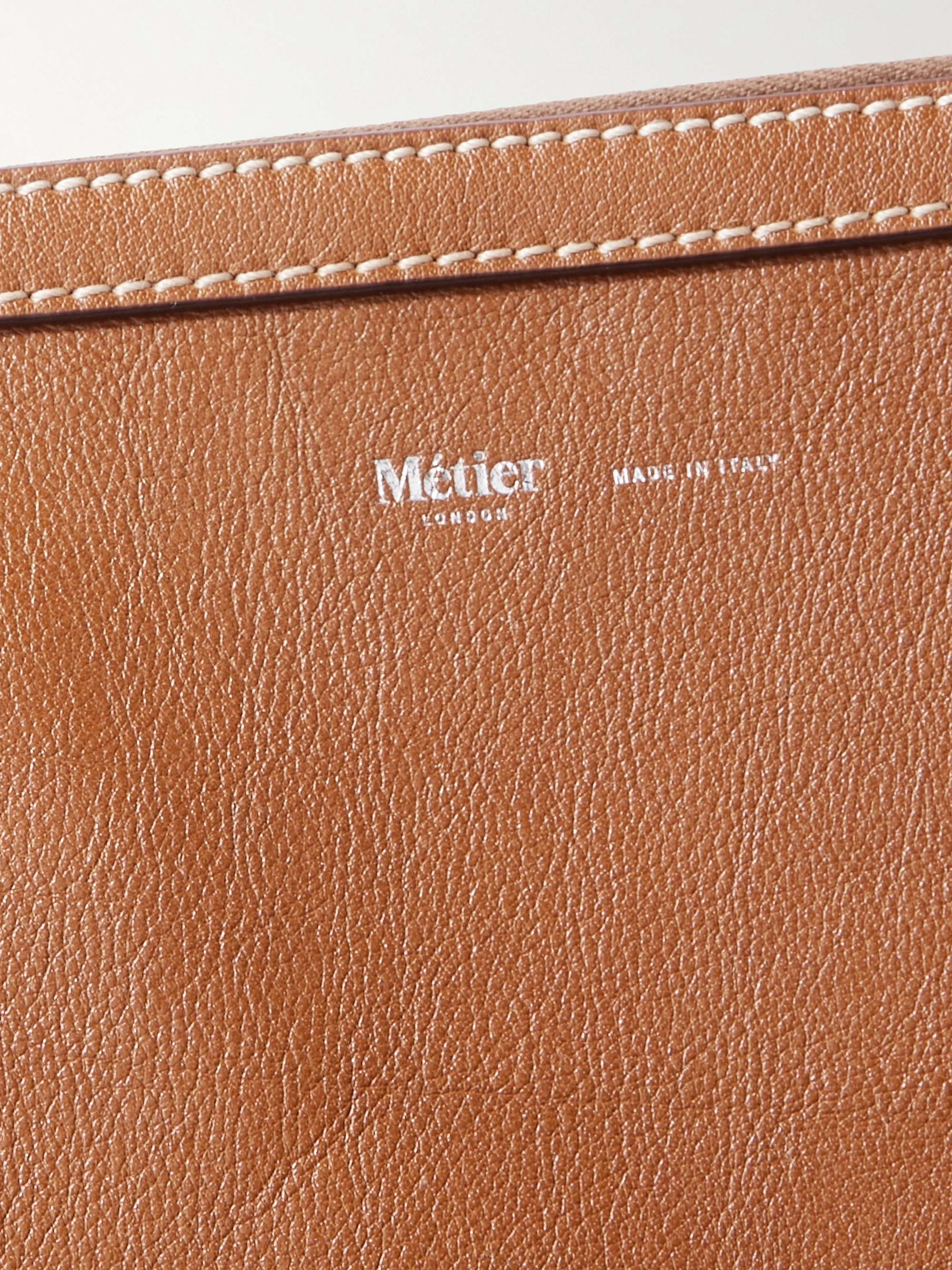 MÉTIER Nomad Leather Weekend Bag