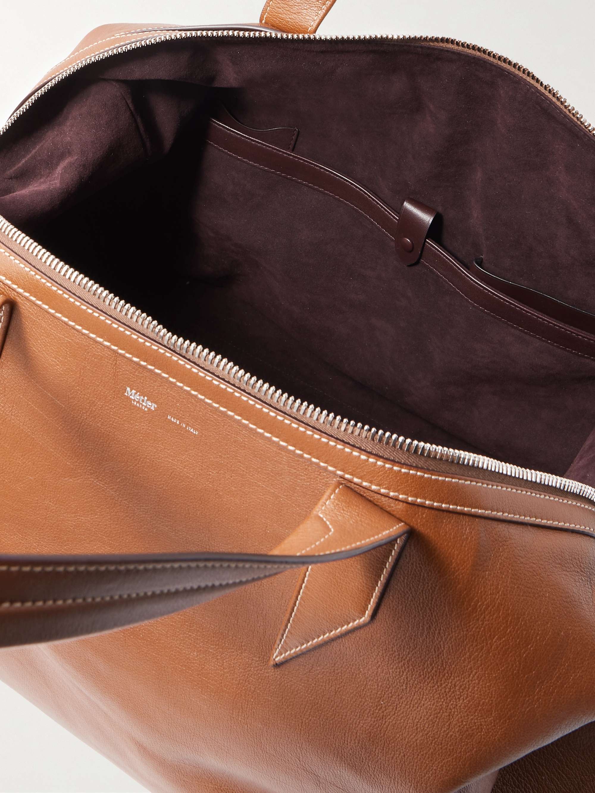 MÉTIER Nomad Leather Weekend Bag