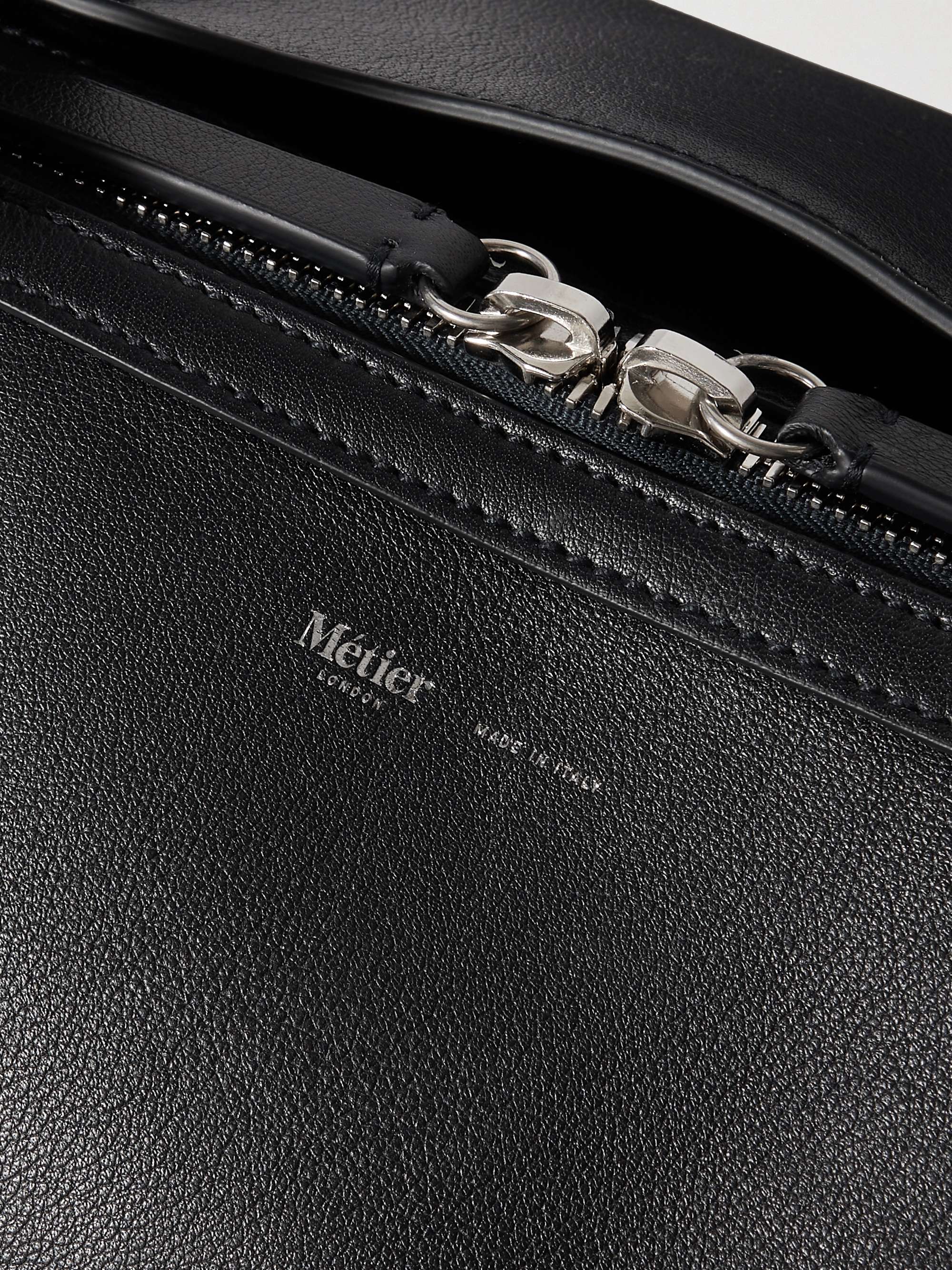 MÉTIER Nomad Full-Grain Leather Holdall