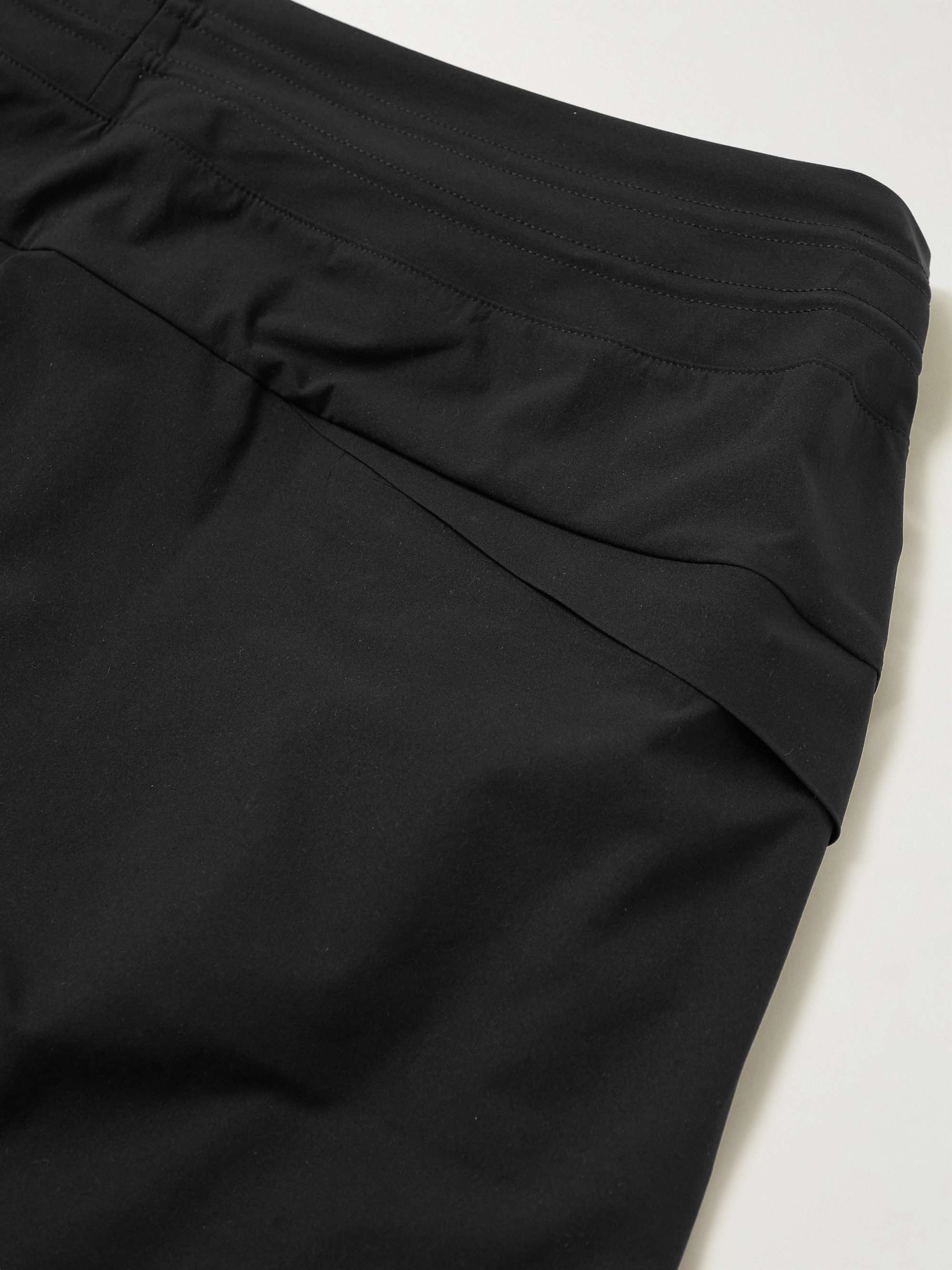 ON Hybrid Straight-Leg Shell Drawstring Shorts