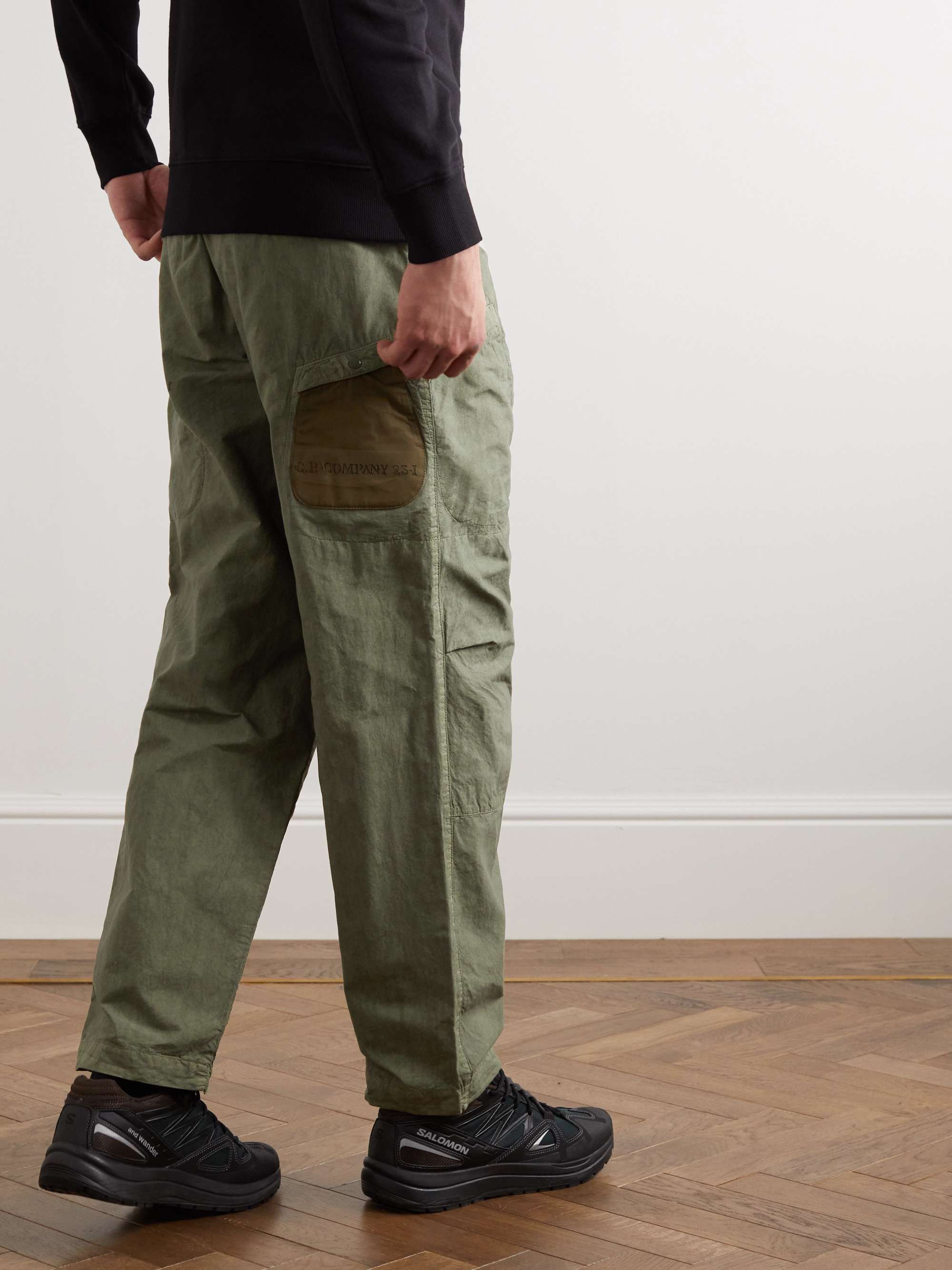 C.P. COMPANY Ba-Tic Straight-Leg Logo-Appliquéd Crinkled-Cotton Cargo Trousers