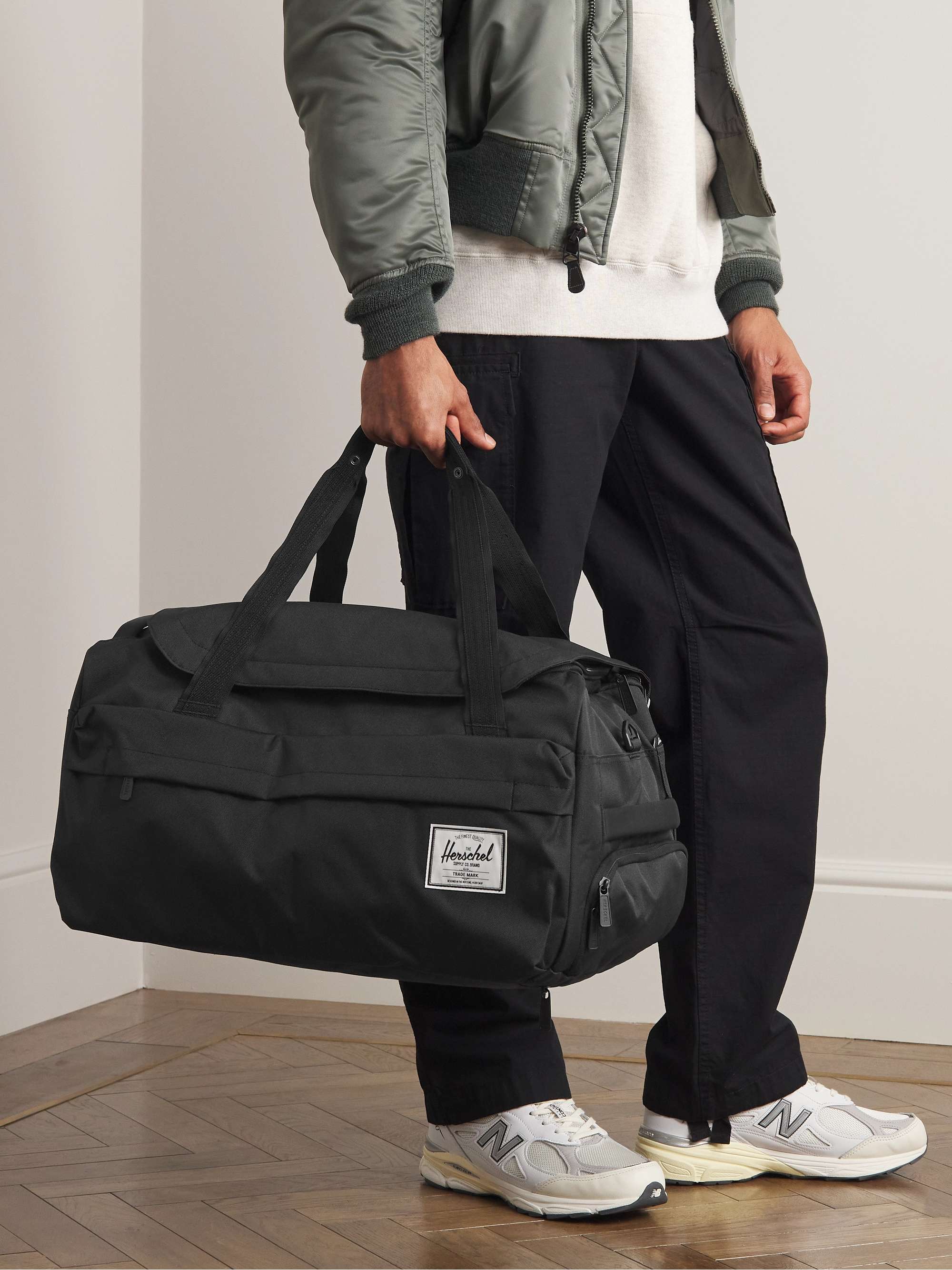 HERSCHEL SUPPLY CO. Outfitter Convertible Canvas Weekend Bag