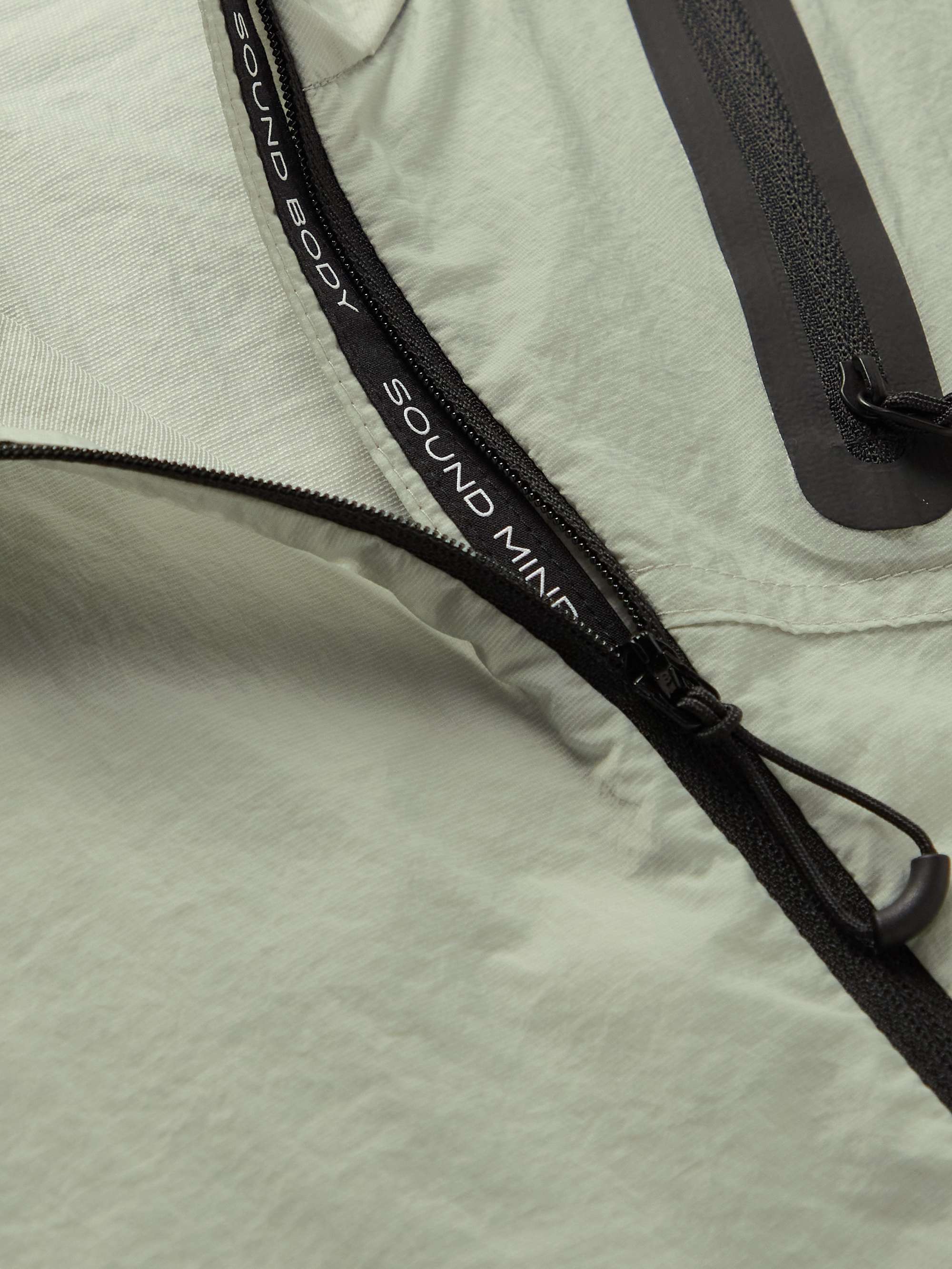 ASICS Metarun Logo-Print Shell Gilet