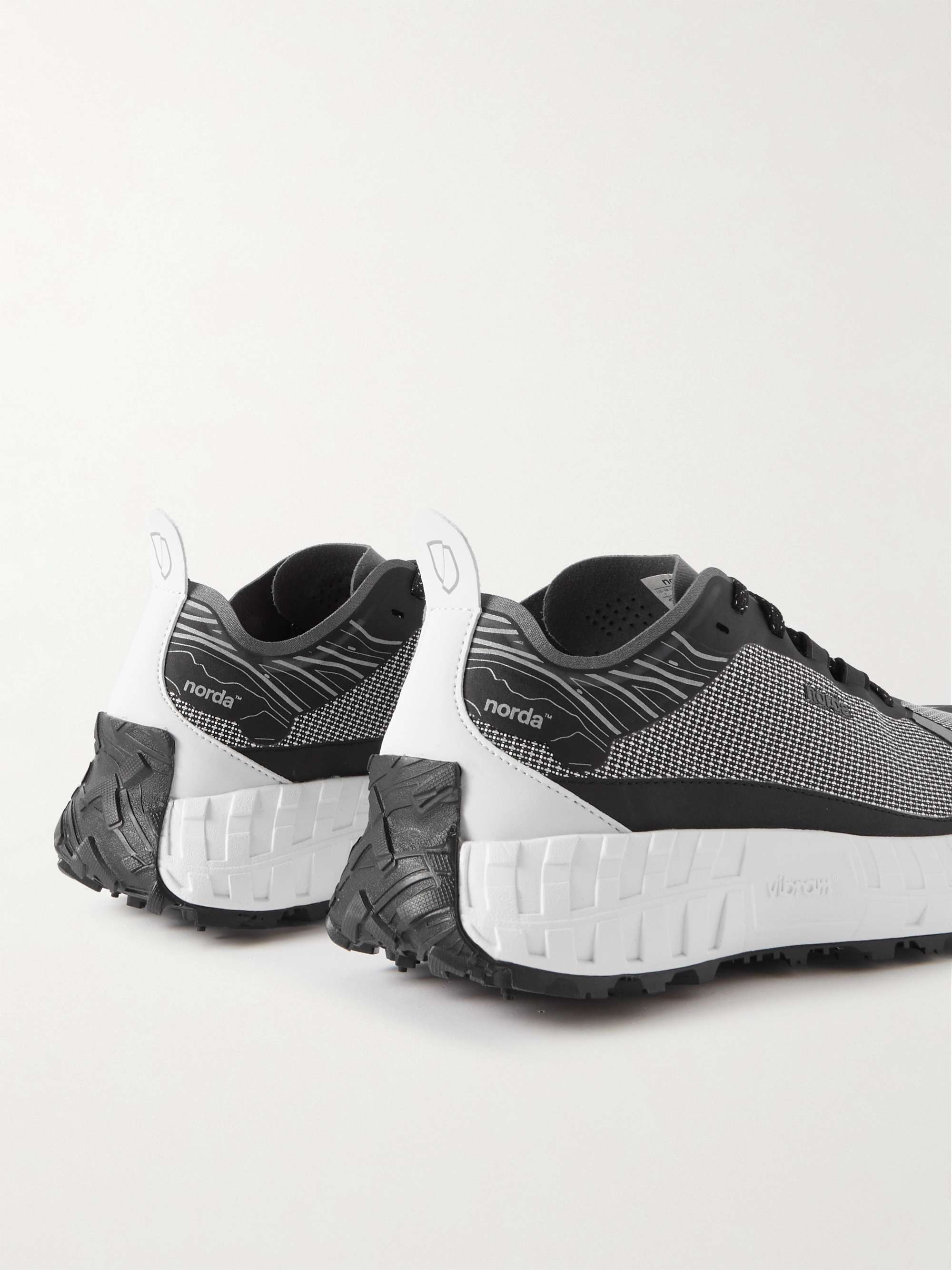 NORDA 001 Mesh Running Sneakers