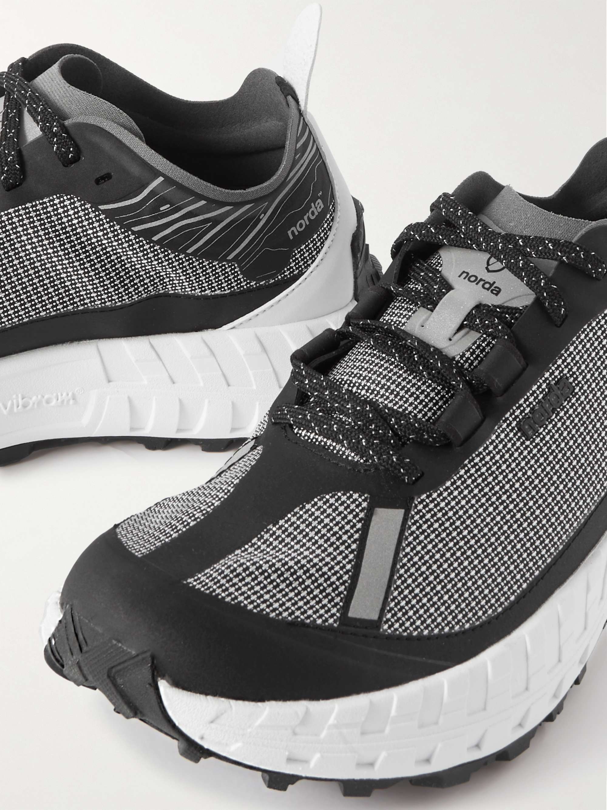 NORDA 001 Mesh Running Sneakers