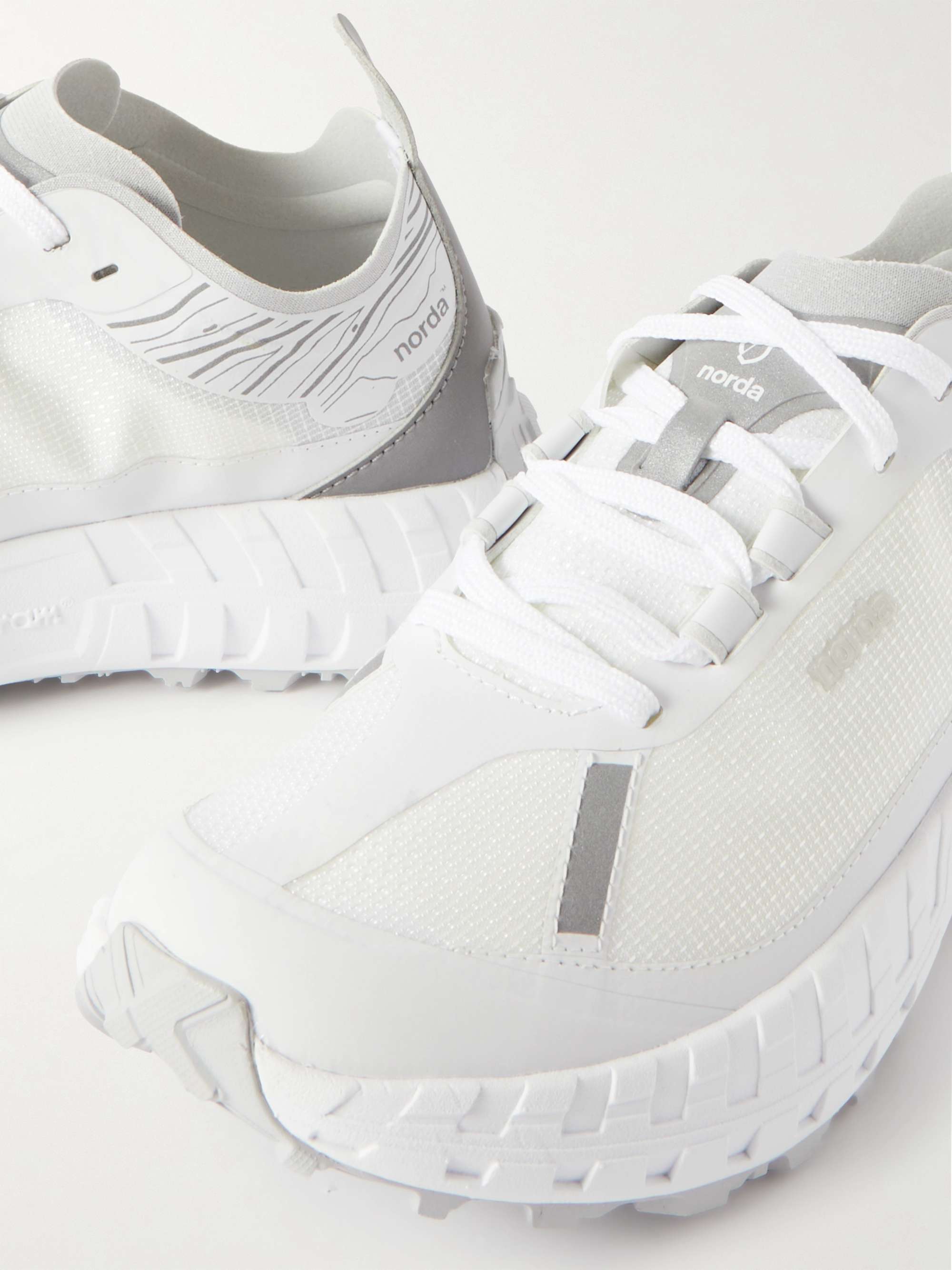 NORDA 001 Mesh Running Sneakers