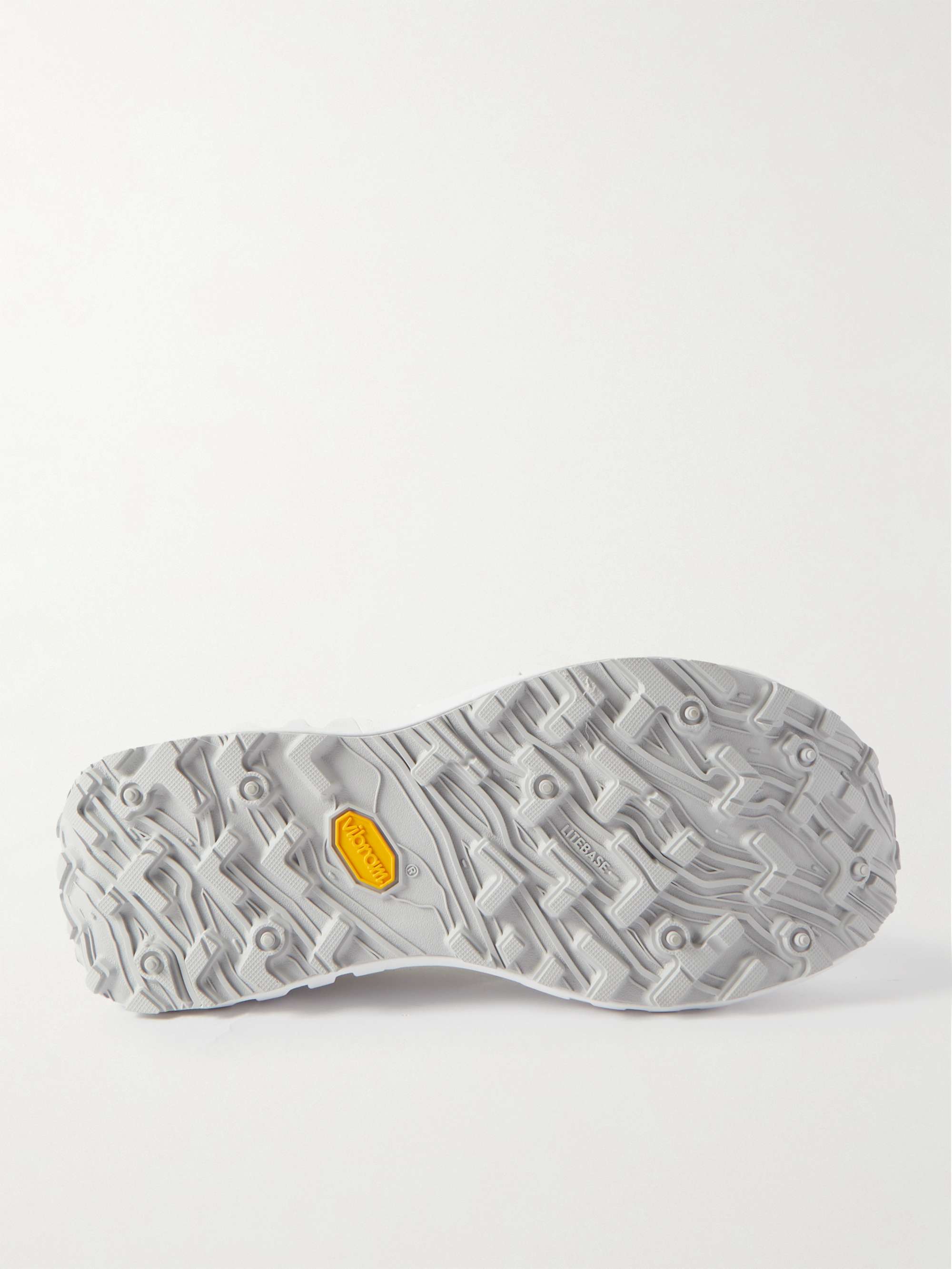 NORDA 001 Mesh Running Sneakers