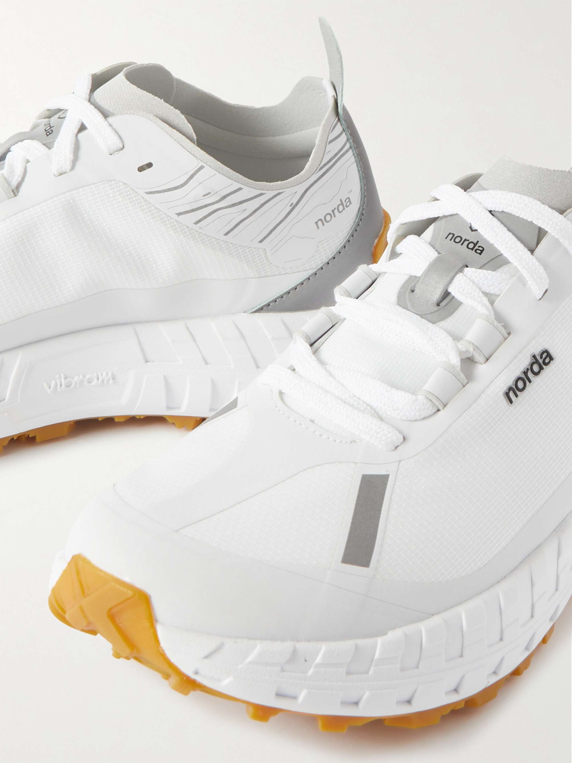 NORDA 001 Mesh Running Sneakers