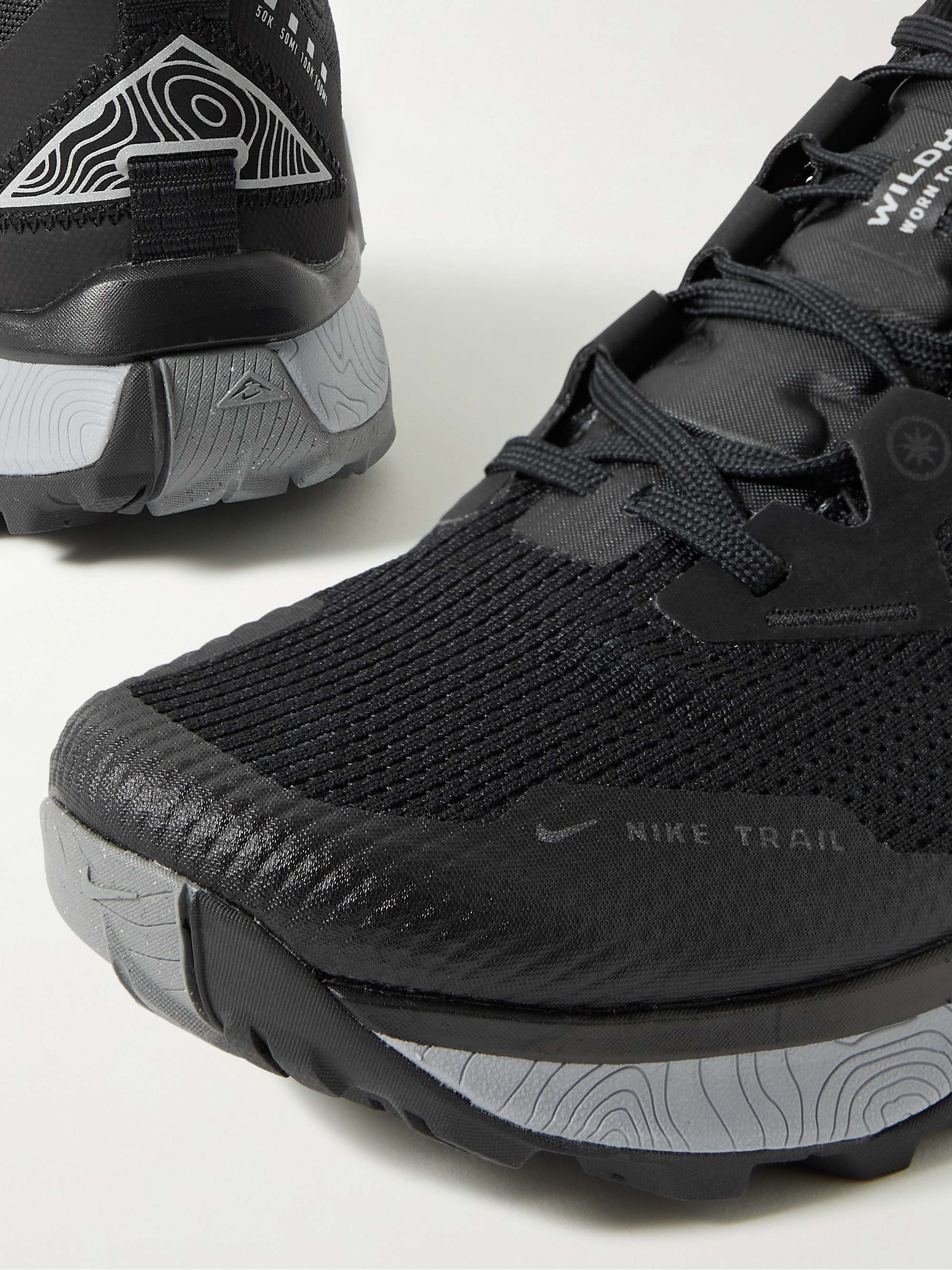 NIKE RUNNING 