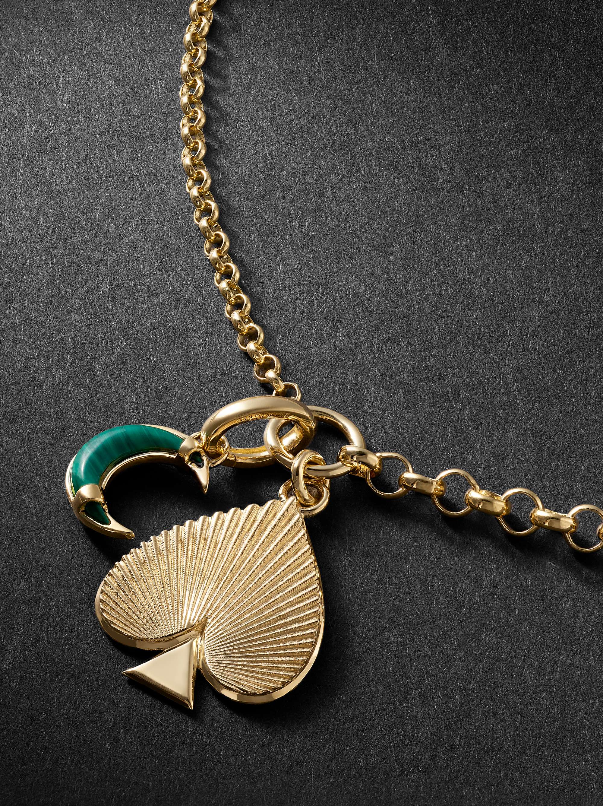 FOUNDRAE Collana in oro e pendente con malachite e diamante Spade Crescent