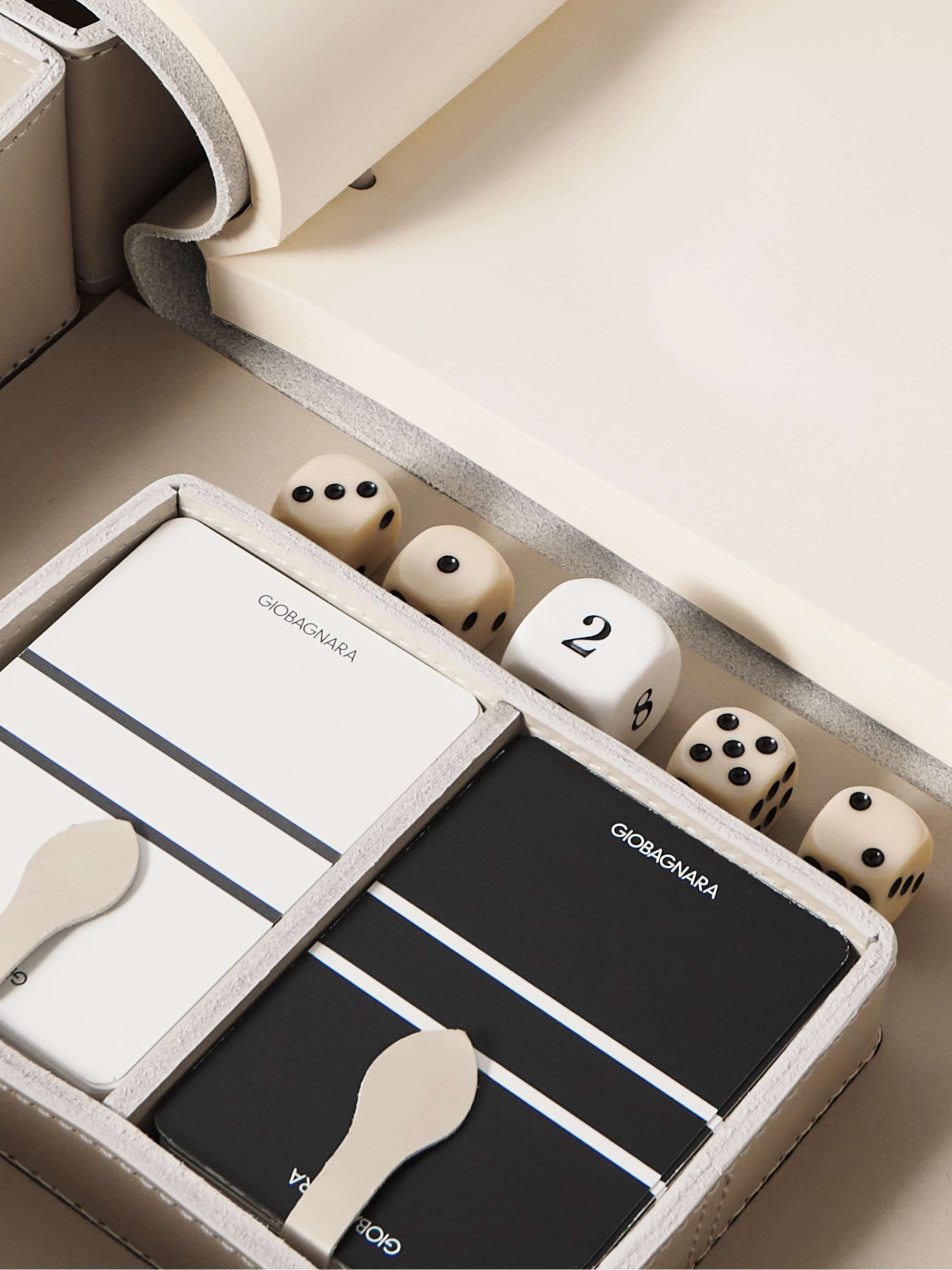 GIOBAGNARA + Rabitti 1969 Sanremo Leather Game Compendium