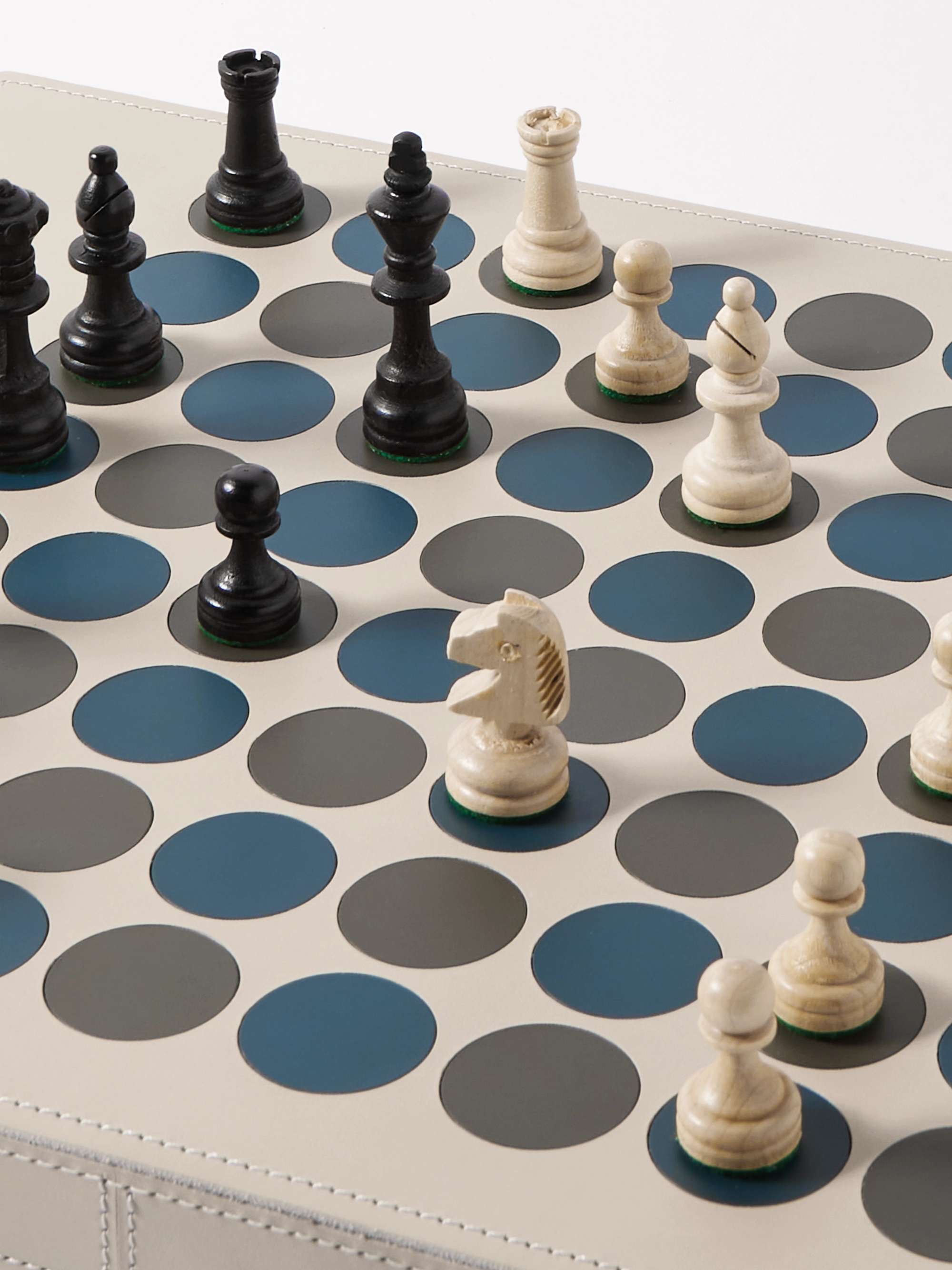 GIOBAGNARA + Rabitti 1969 Sanremo Leather Game Compendium