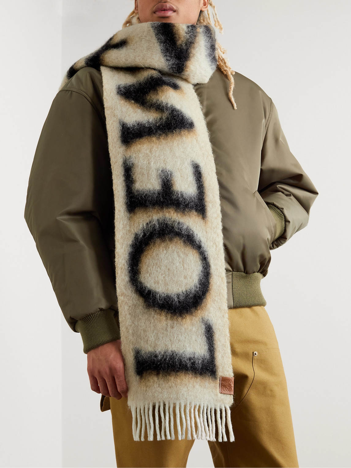 Loewe Fringed Logo-Print Knitted Scarf | Smart Closet