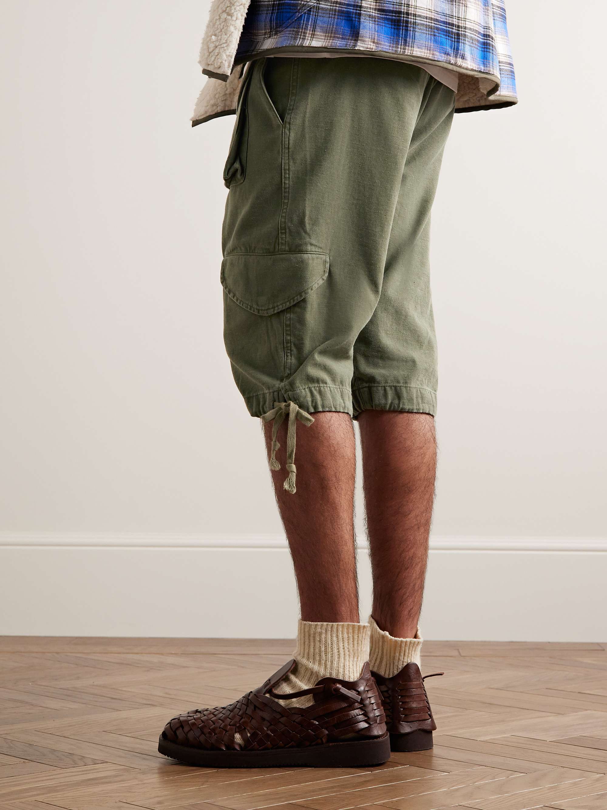 GREG LAUREN Tapered BrushedCotton Drawstring Cargo Shorts for Men MR