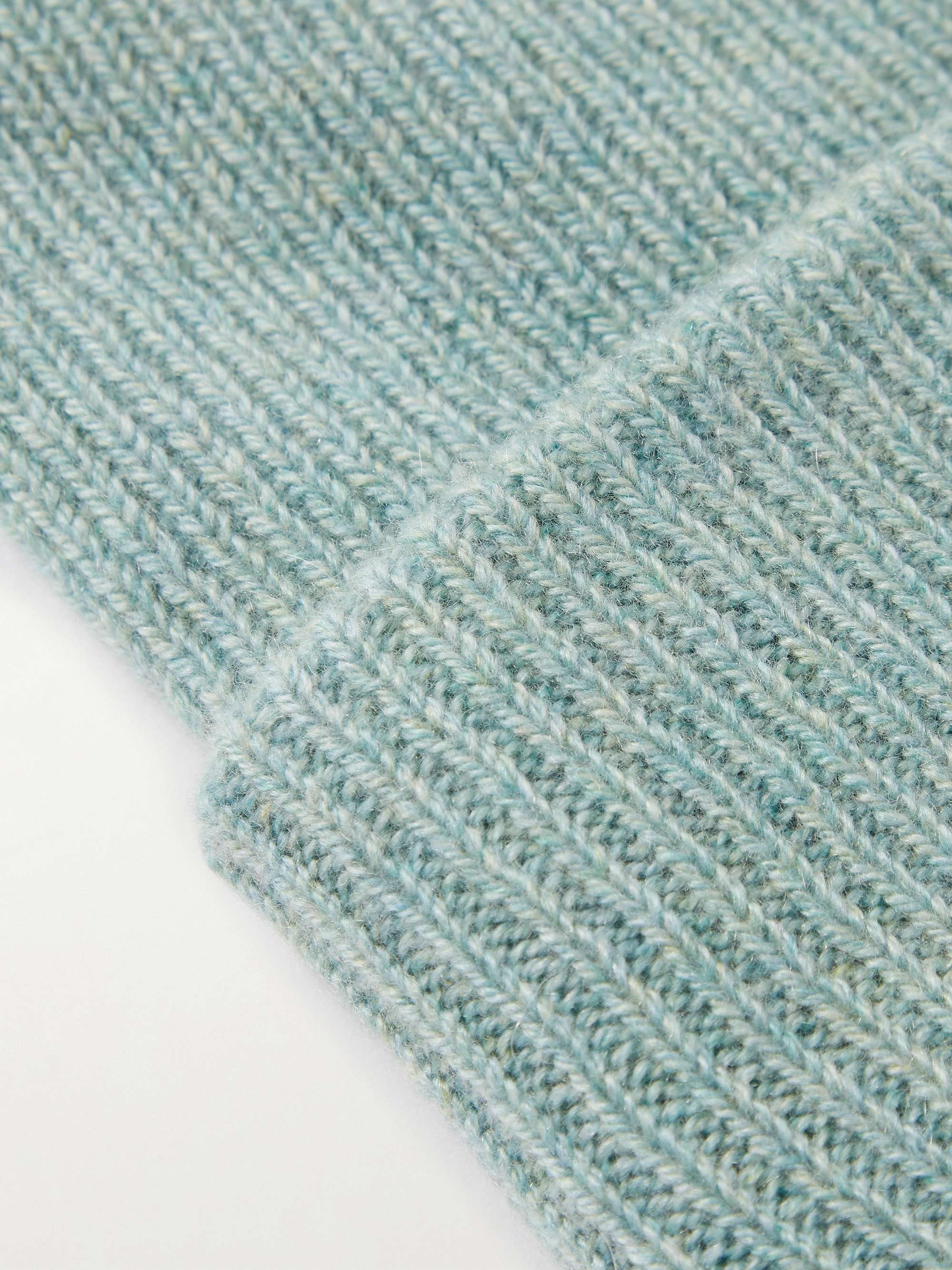 THE ELDER STATESMAN Parker Ribbed Cashmere Beanie