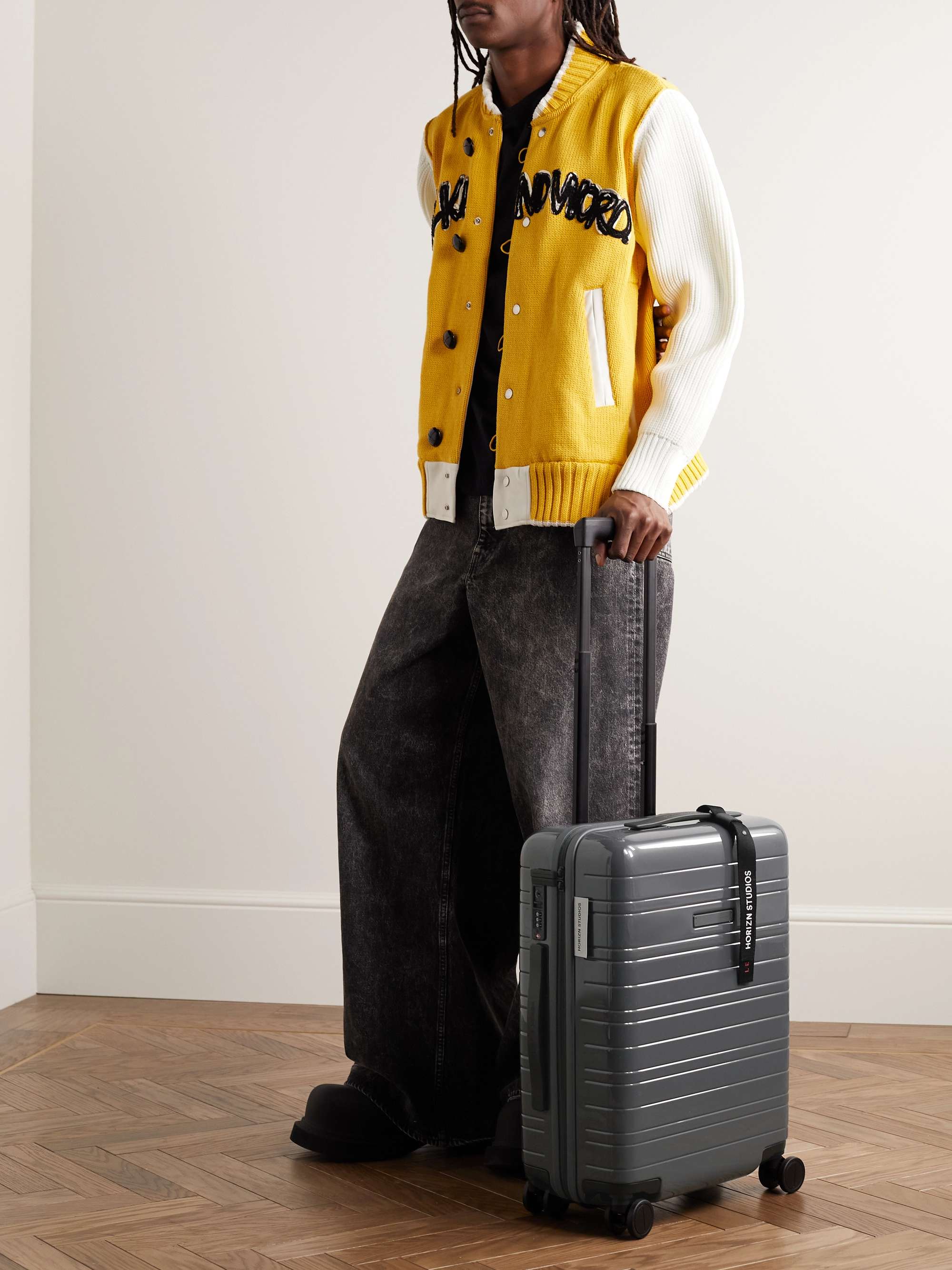 HORIZN STUDIOS H5 Essential 55cm Polycarbonate Carry-On Suitcase
