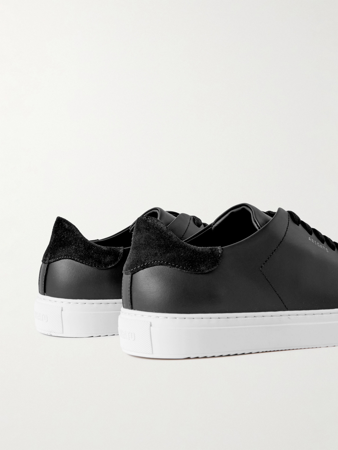Axel Arigato '90 Clean' Black Low Top Sneakers With Logo Lettering On The Side In Black