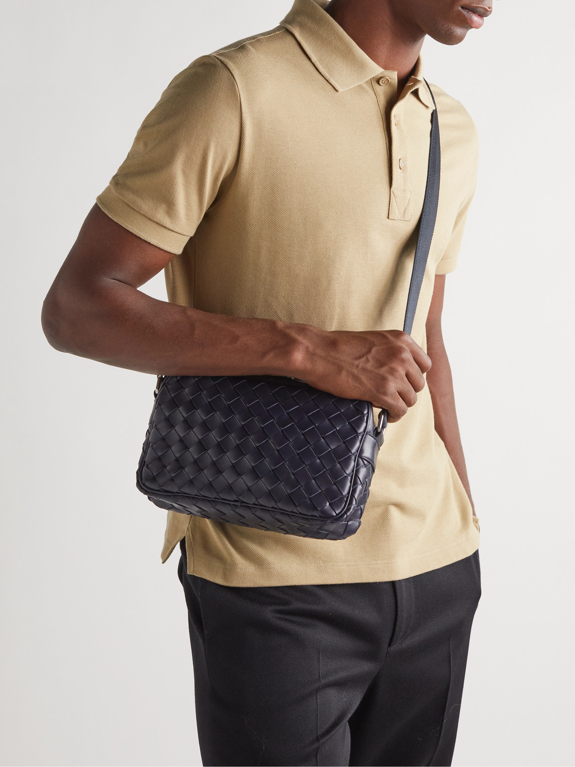 Intrecciato Leather Messenger Bag — 2